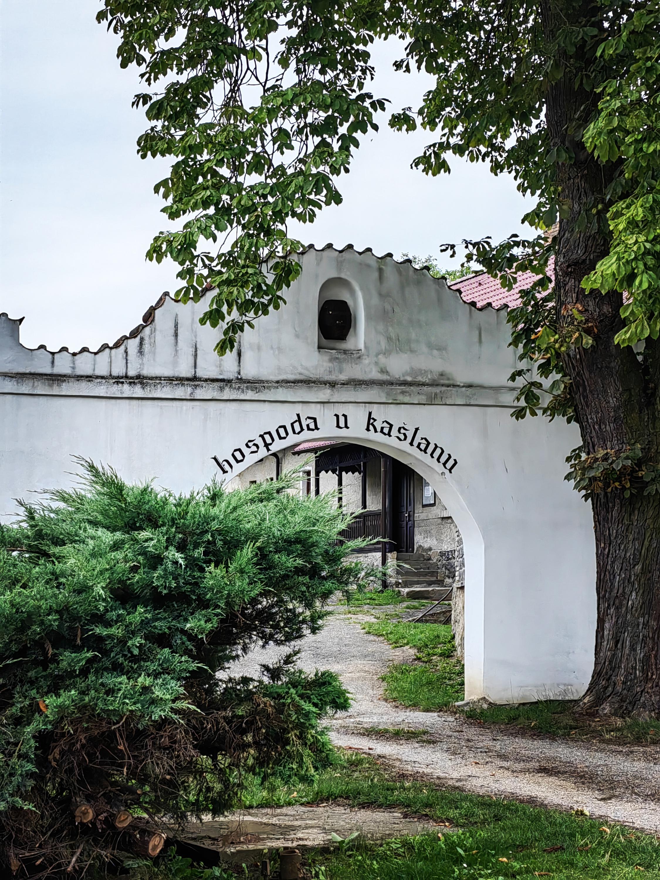 Hospoda U Kaštanu foto 3