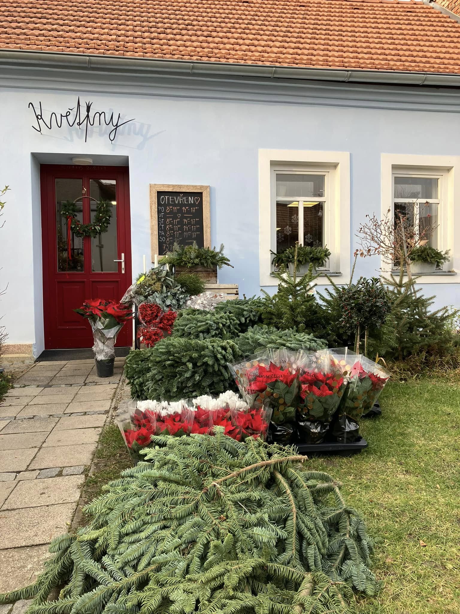 Zahradnictví a květinářství Na Modrém domečku Marie Mikulcová foto 4