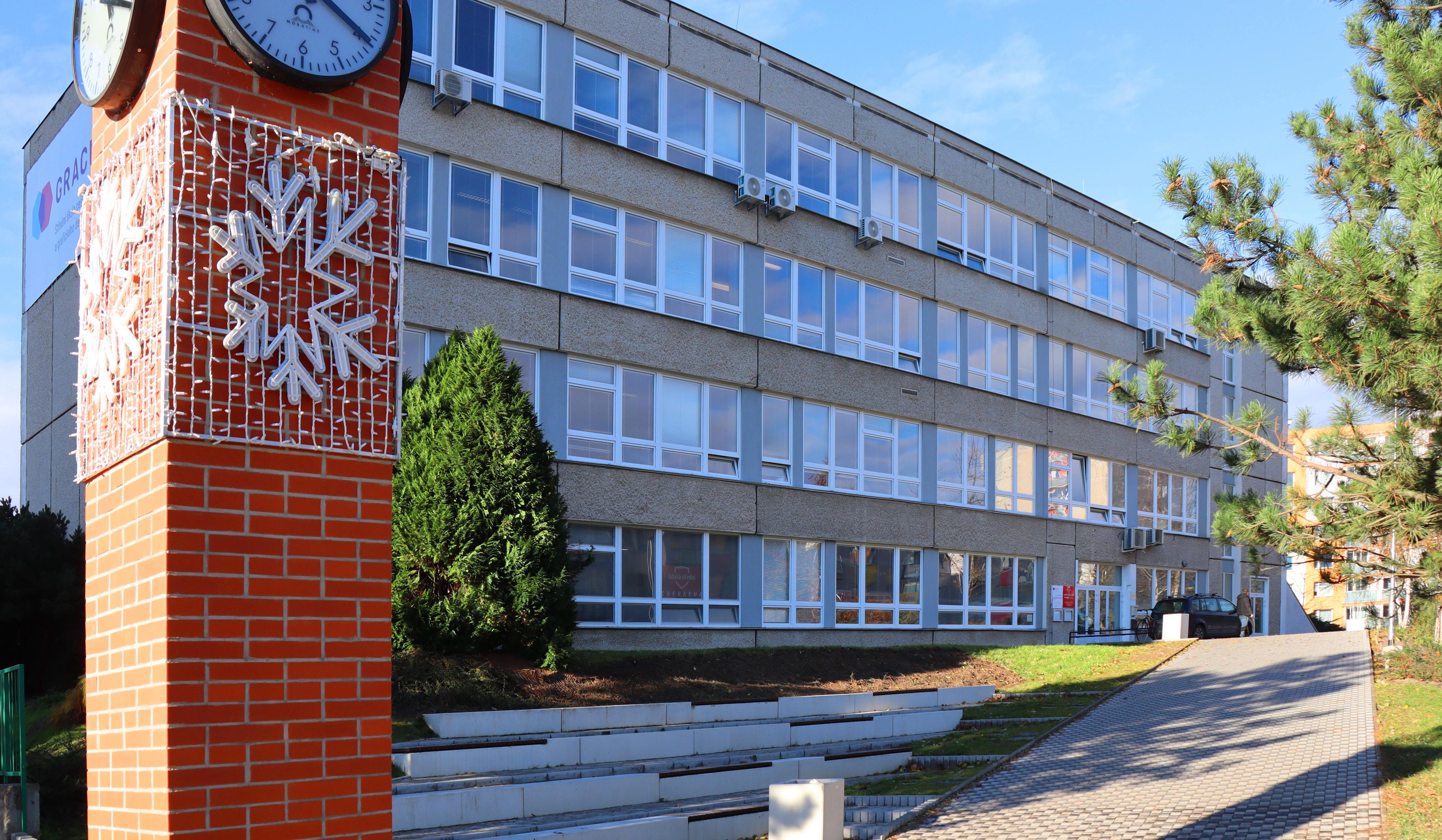 Střední škola cestovního ruchu a grafického designu, s.r.o. foto 2