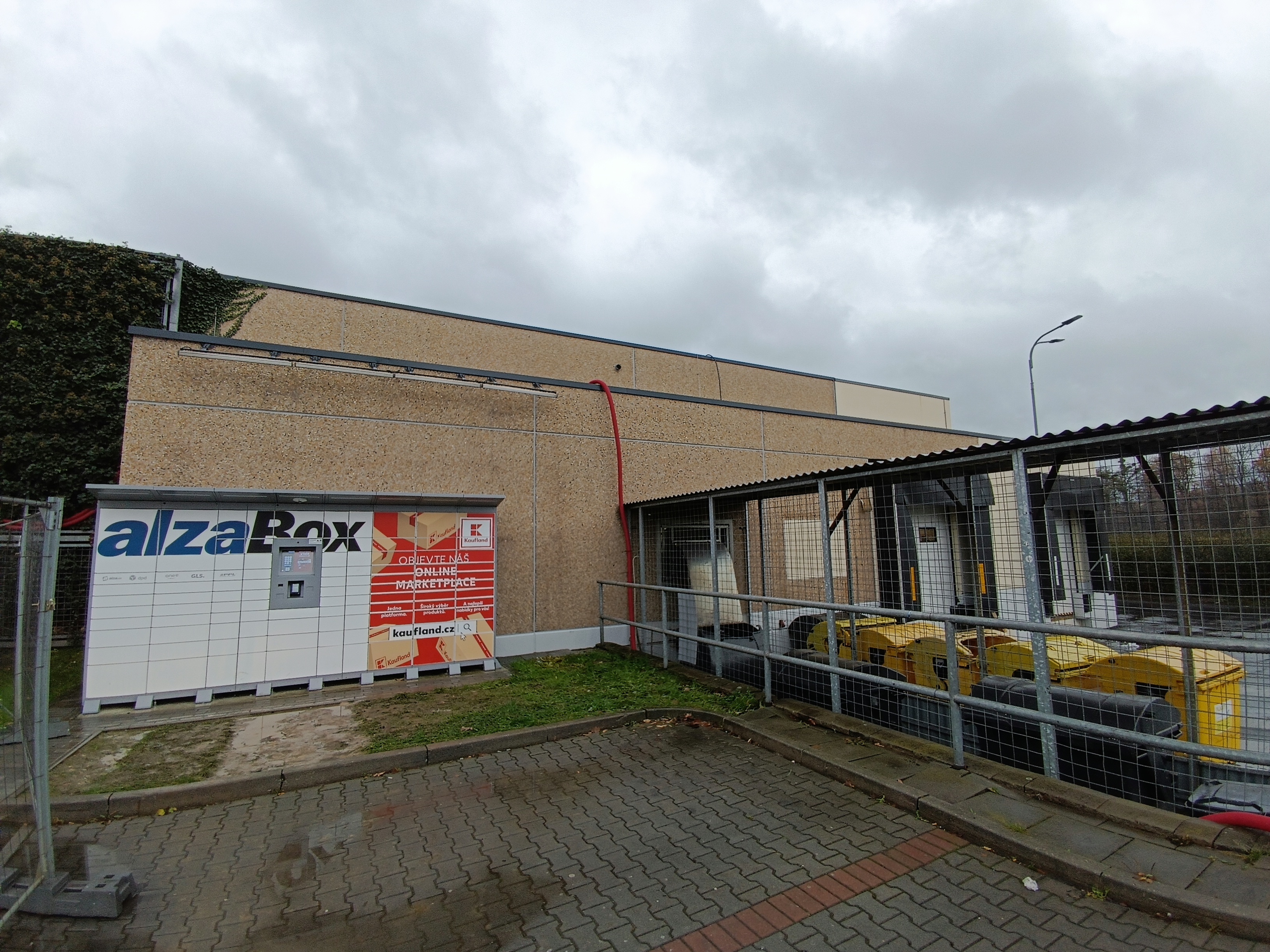 AlzaBox