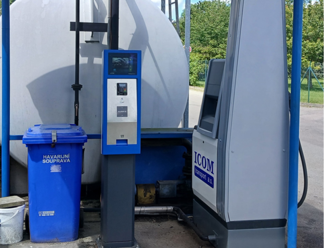 ČSAD - čerpací stanice foto 3