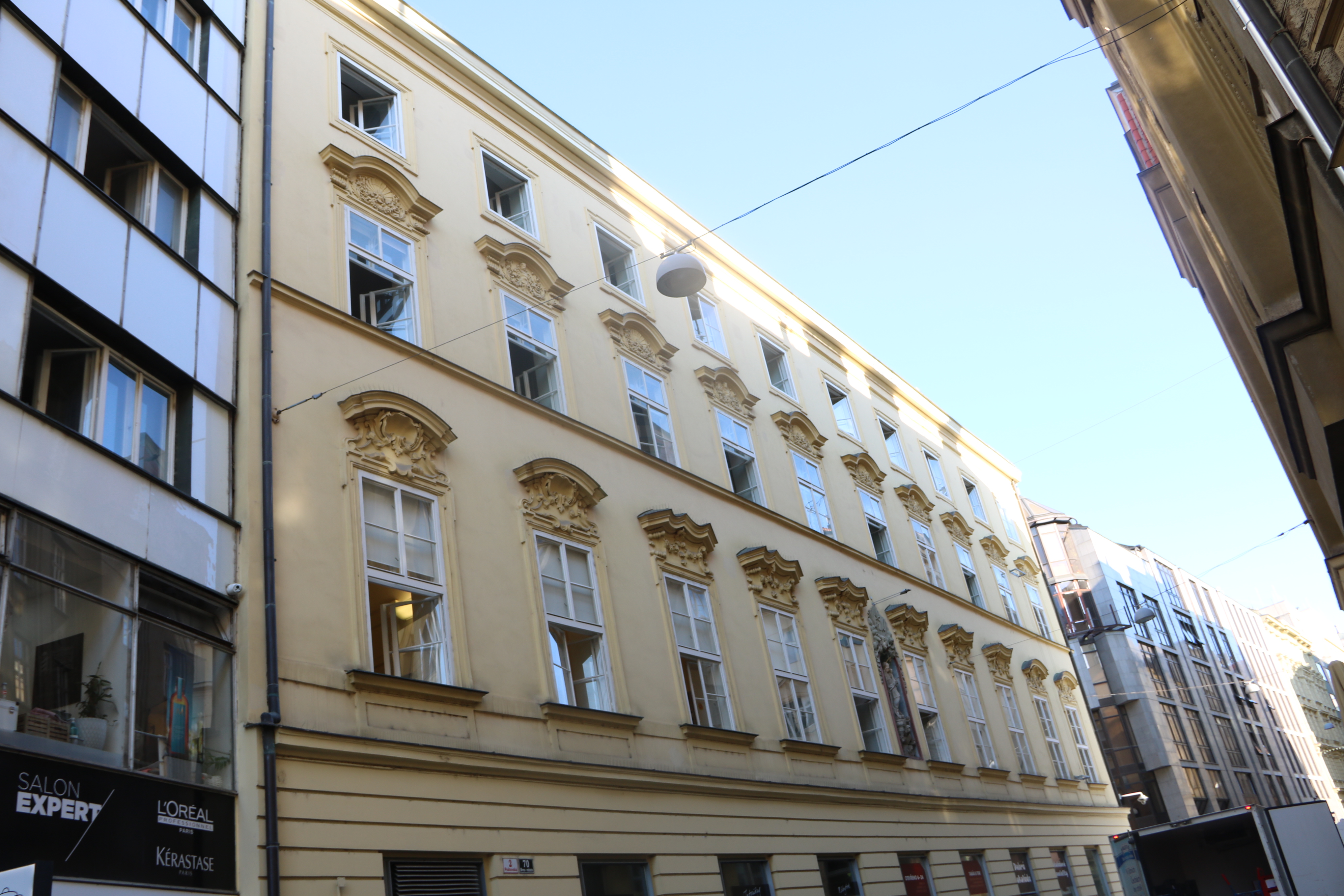 Knihovna Jiřího Mahena v Brně foto 4