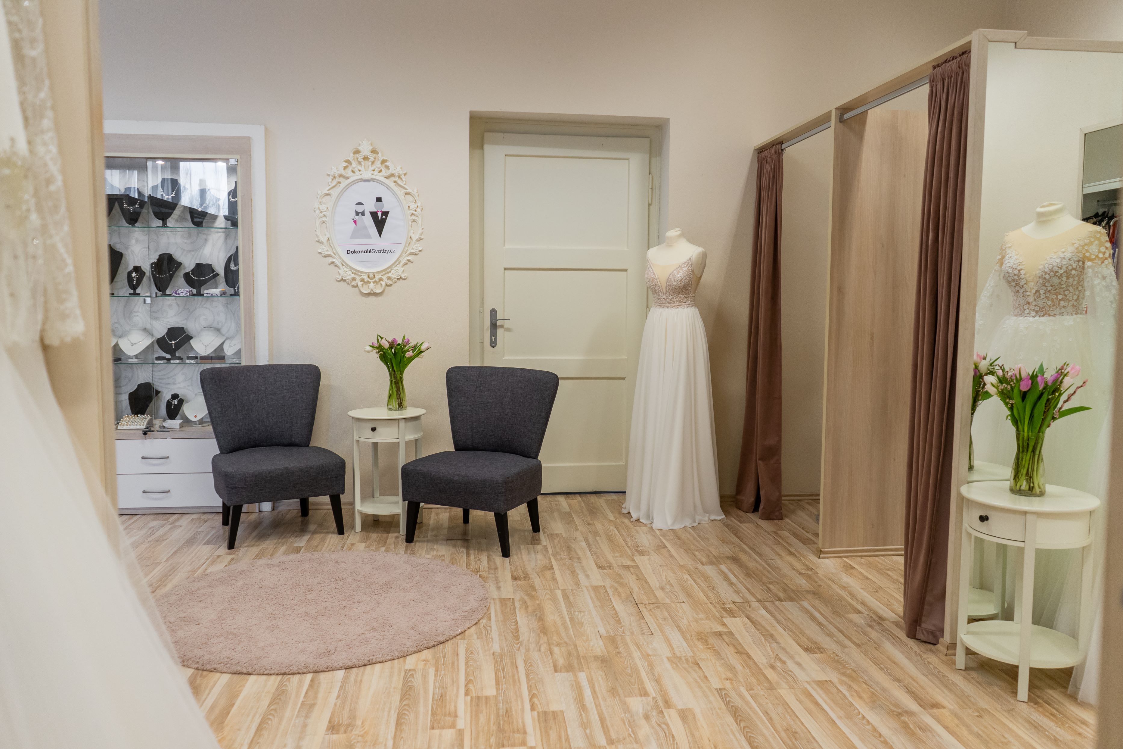 DOKONALÉ SVATBY - SVATEBNÍ SALON - SVATEBNÍ AGENTURA foto 5