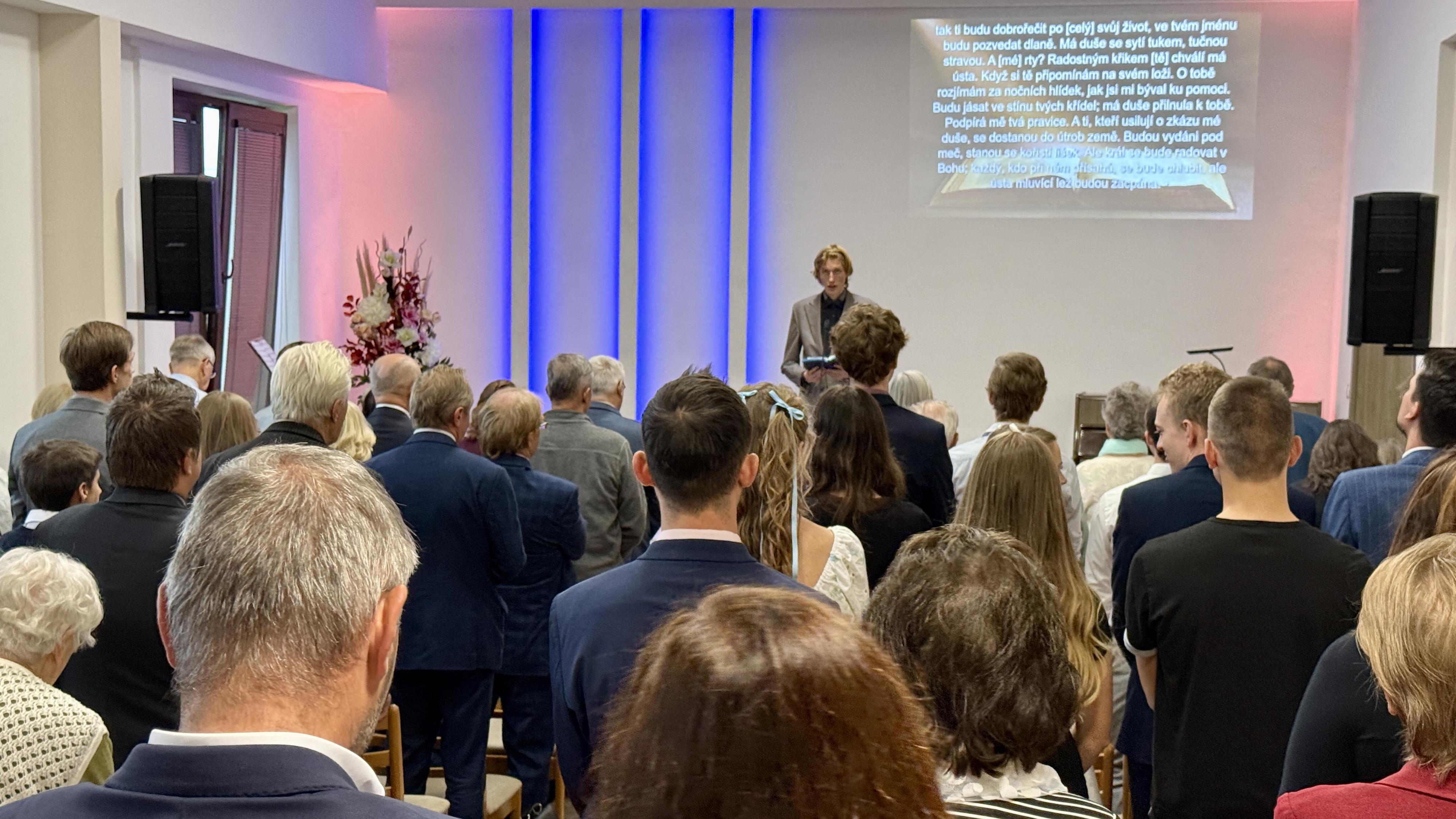 Sbor Církve adventistů sedmého dne Komorní Lhotka