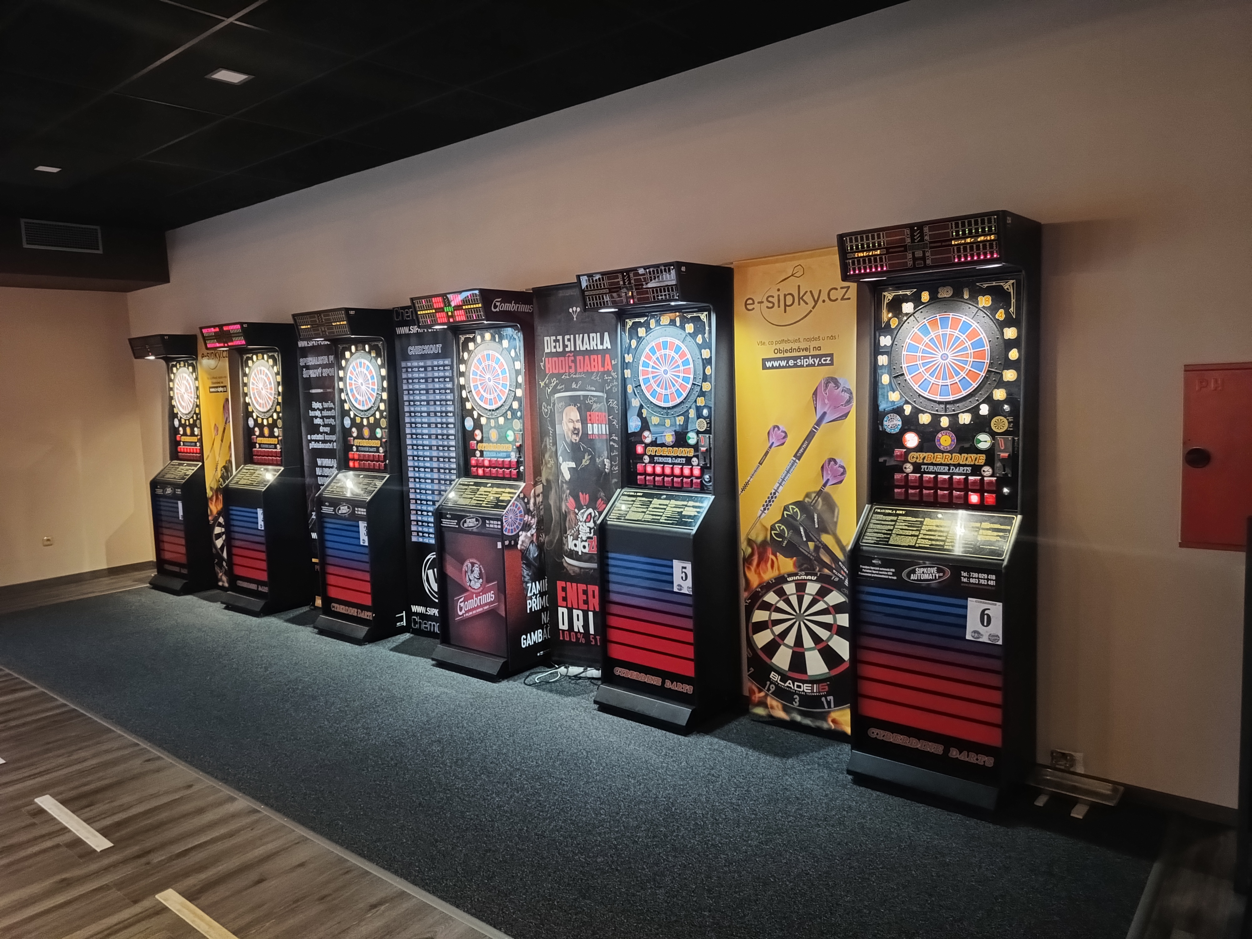 Kuttenberg bowling & billiards centrum foto 3