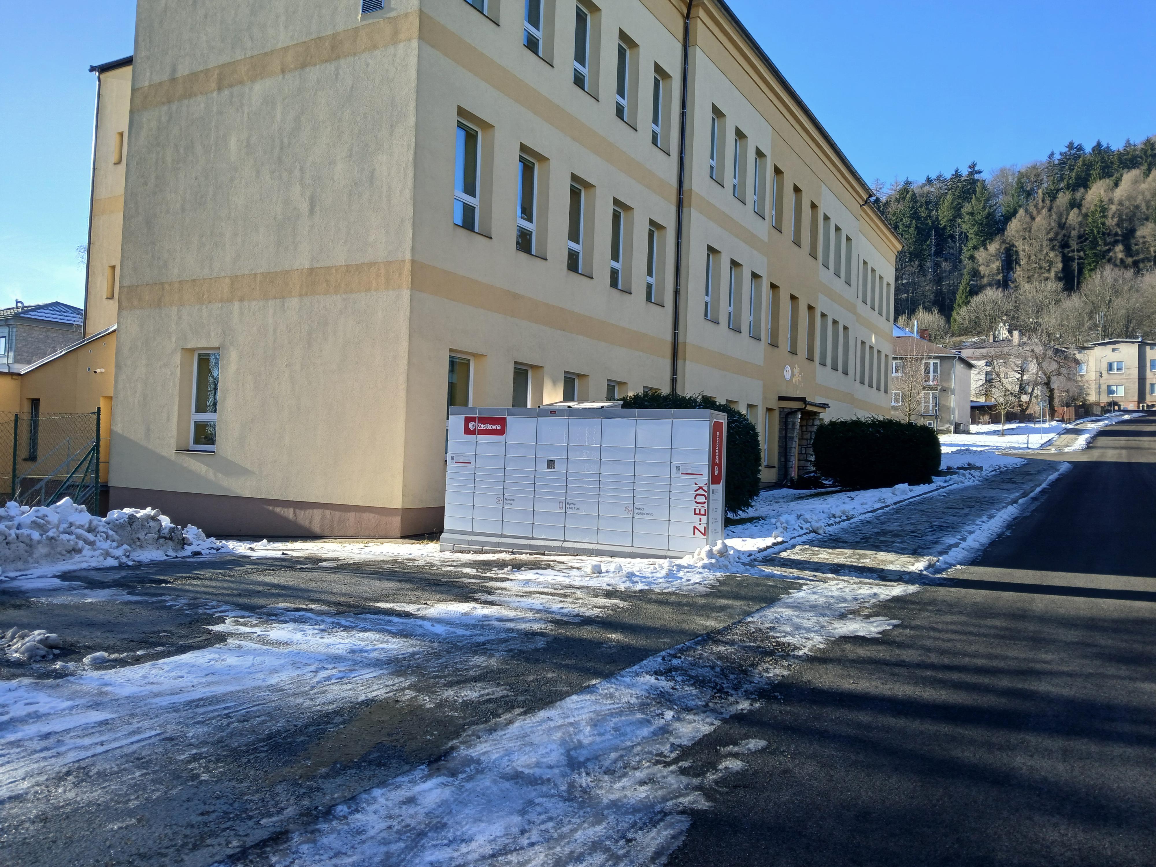Z-BOX
