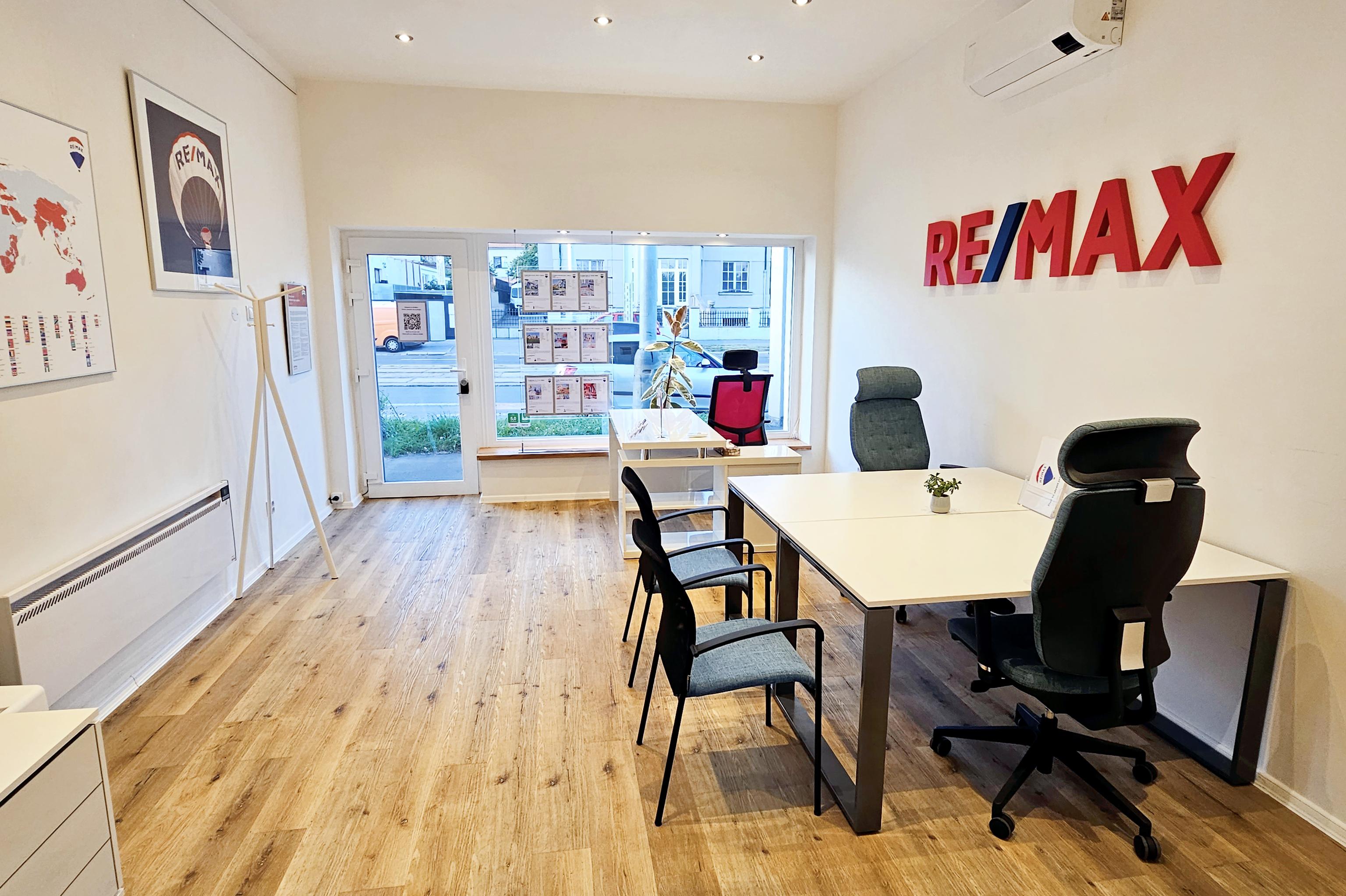 Veronika Makásková, realitní makléřka Praha 5, RE/MAX Alfa