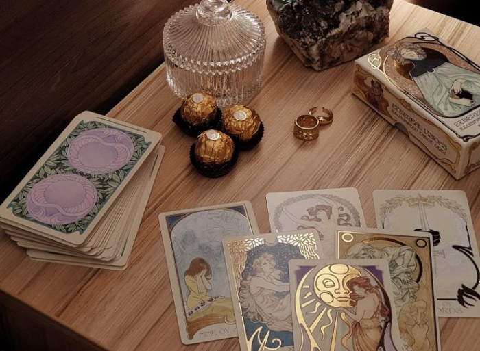 VÝKLAD KARET A NUMEROLOGIE - Patricie Sovová