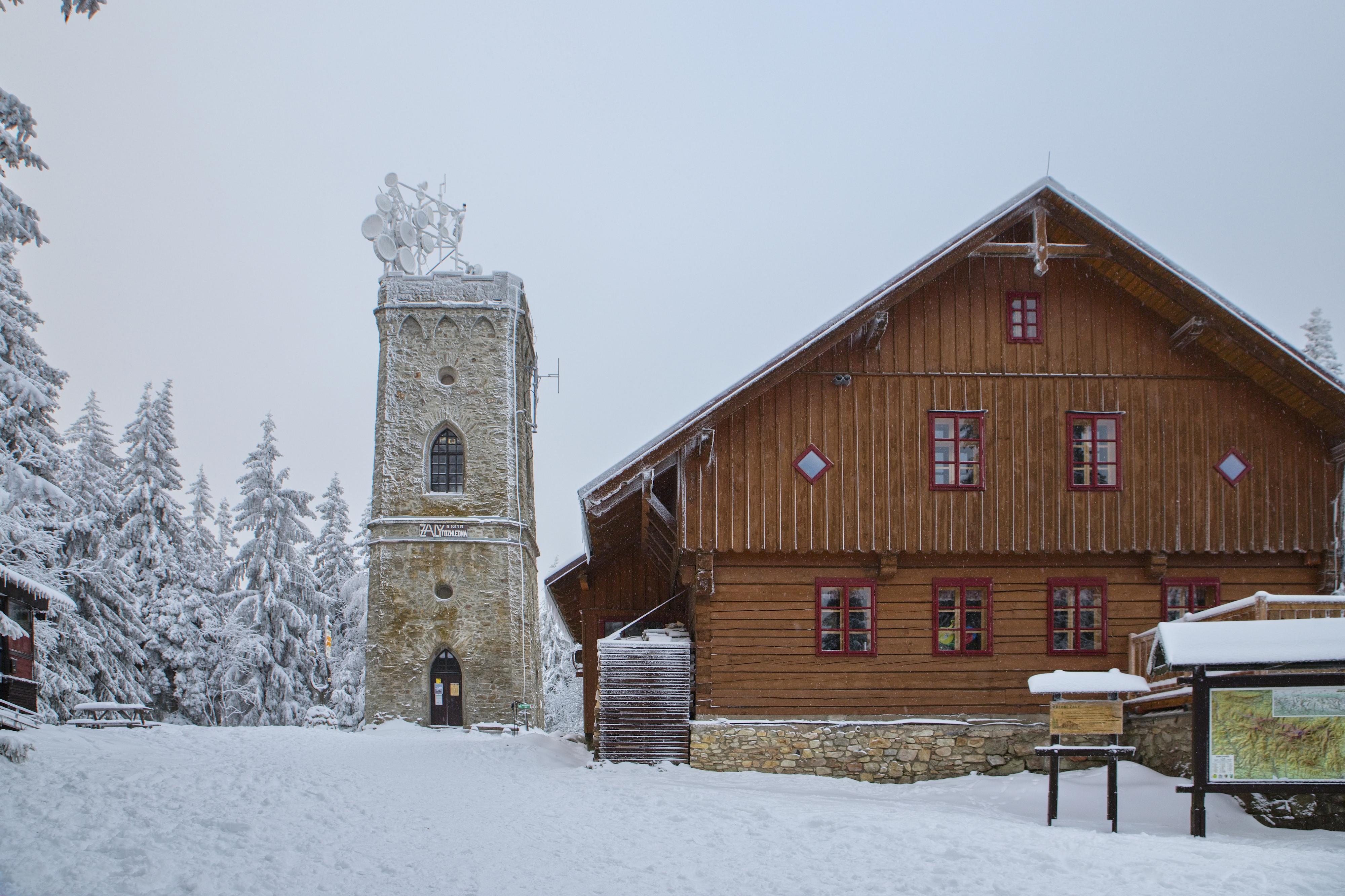 Horská Bouda a Rozhledna Žalý foto 3