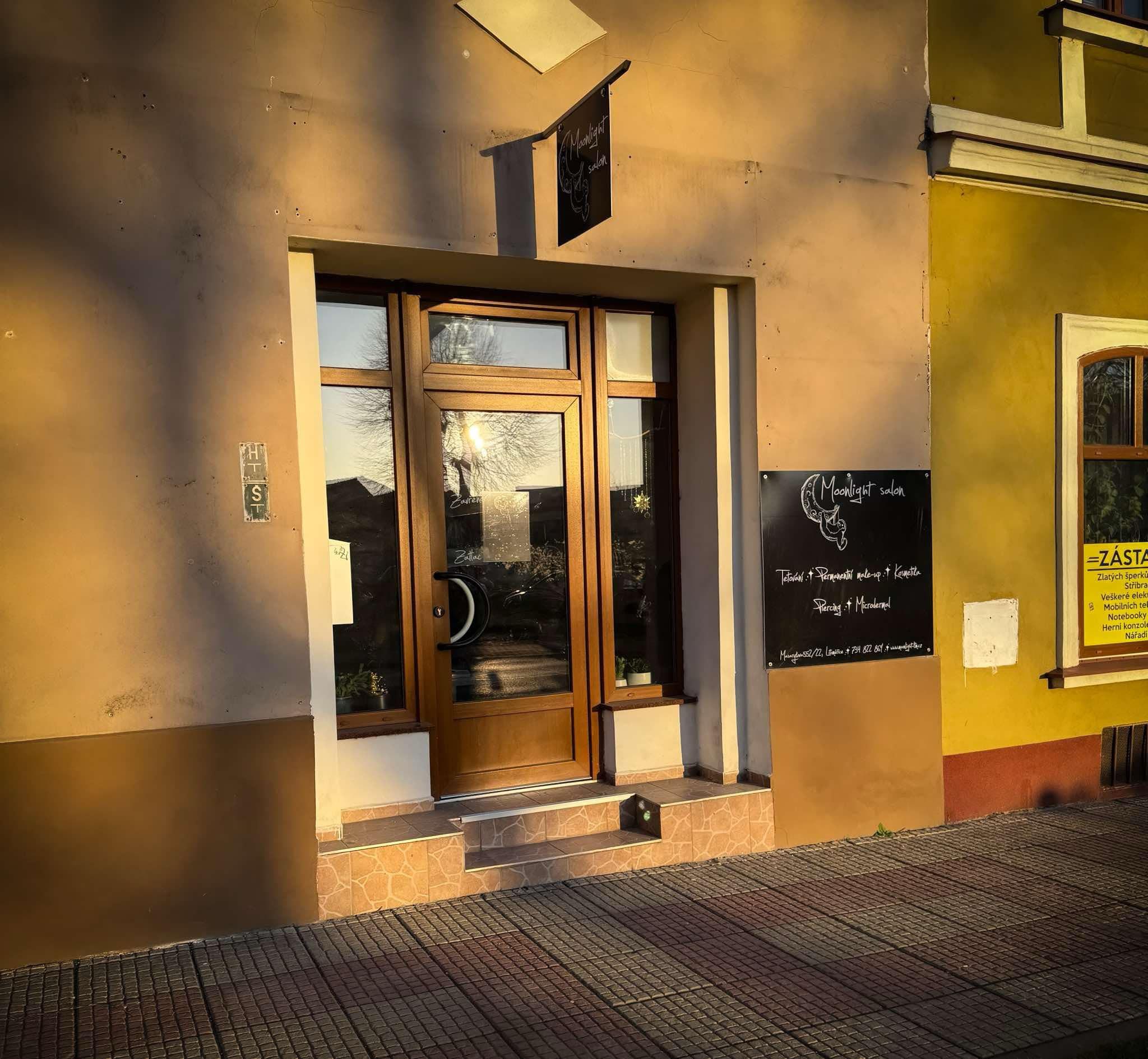 Moonlight salon foto 6