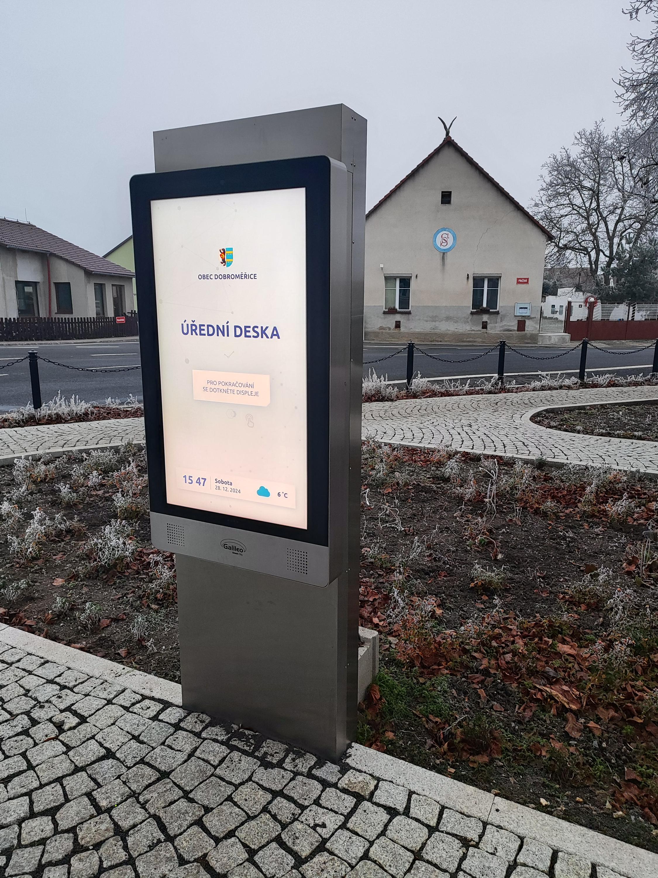 Dobroměřice - obecní úřad foto 2