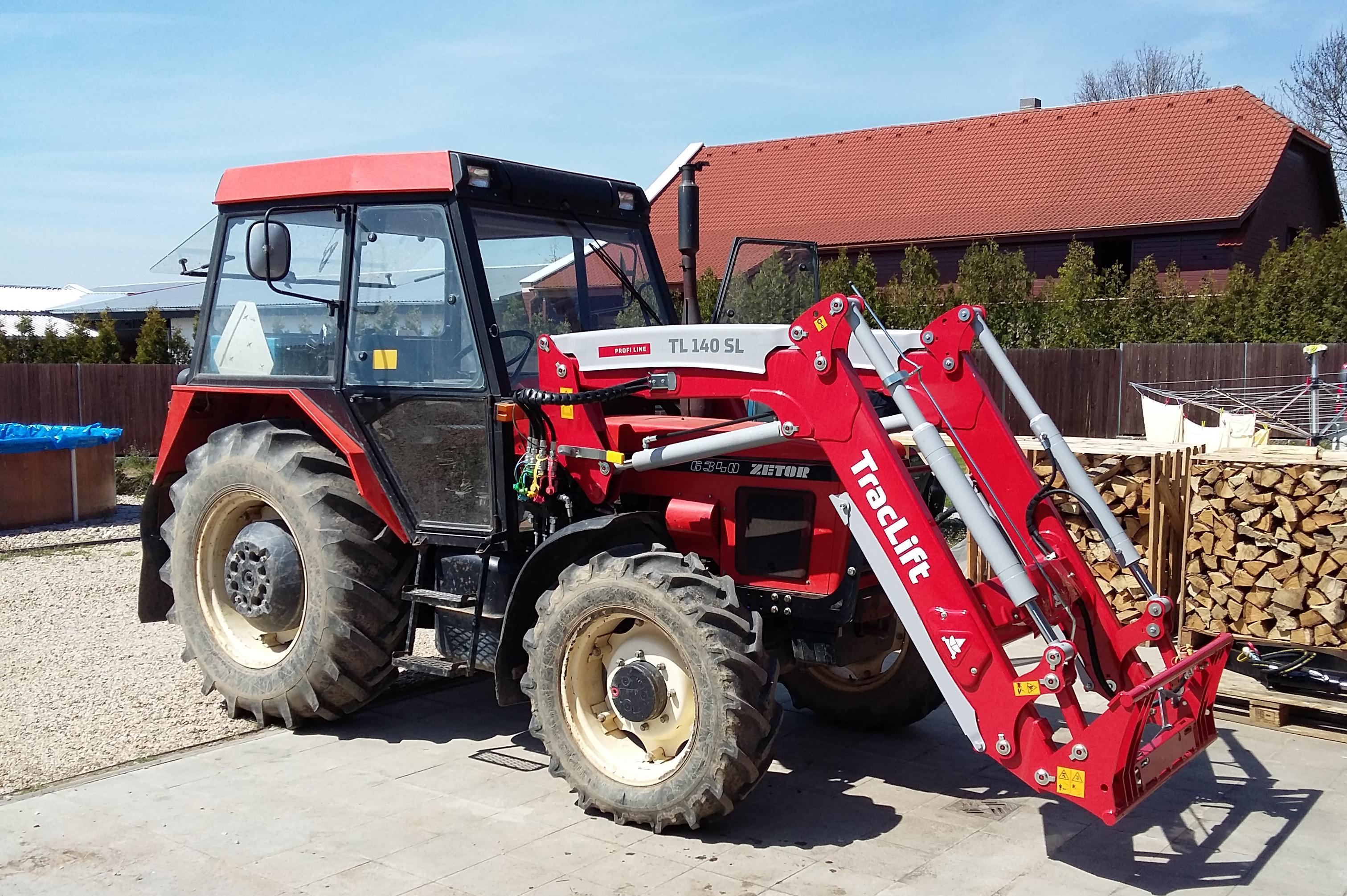 Ing. Marek Adamčík - Prodej zemědělské techniky