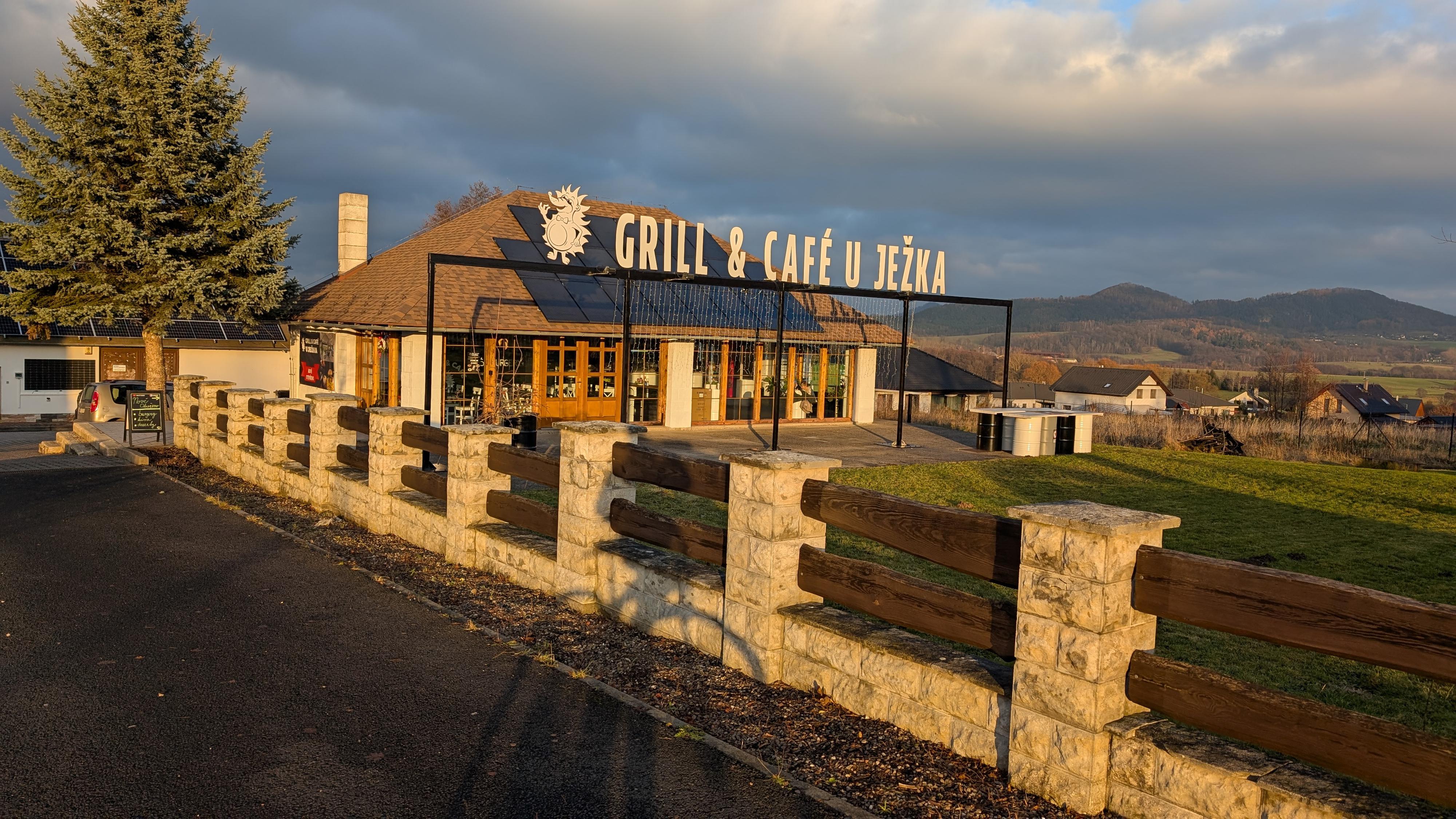Grill & Café u Ježka
