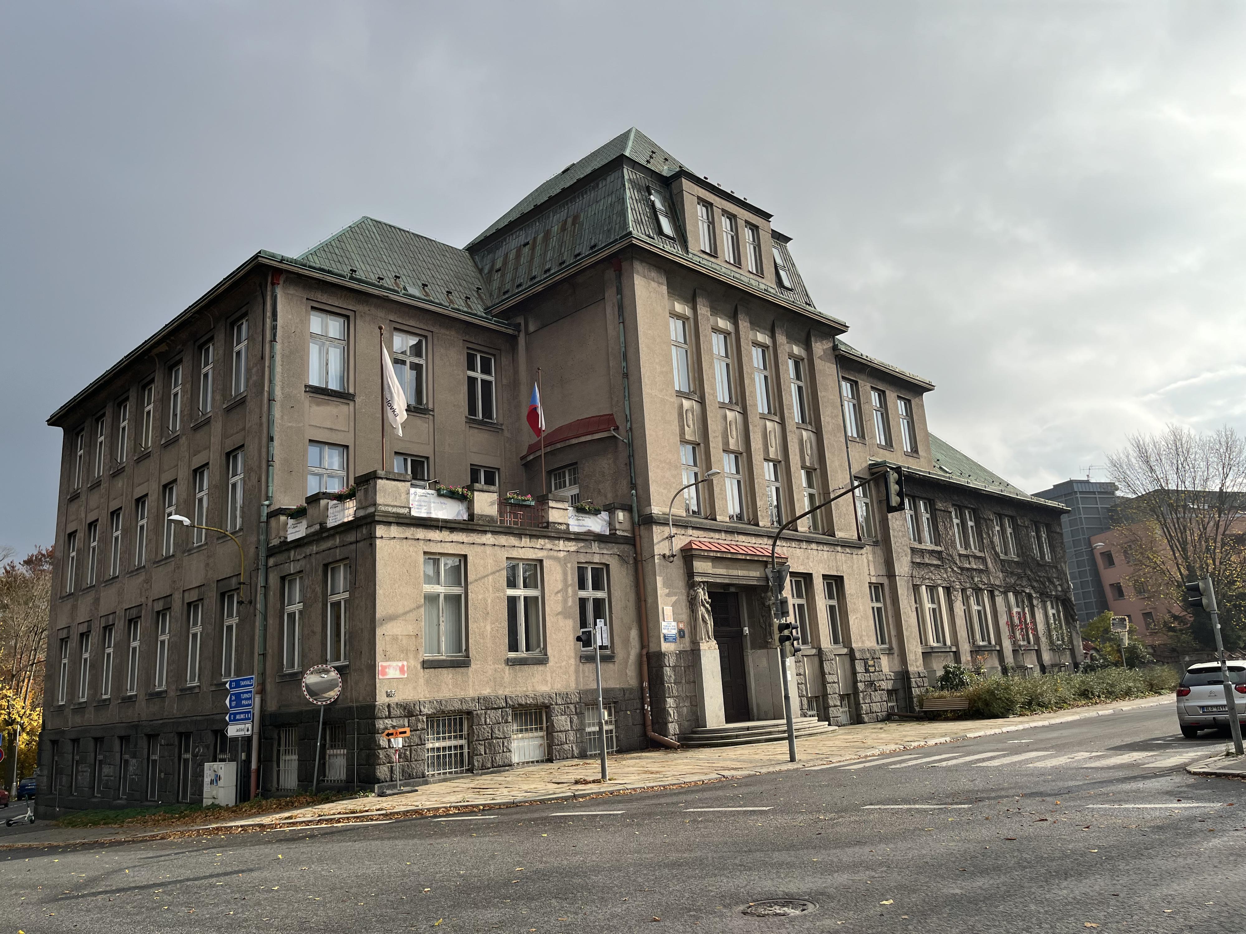 Střední průmyslová škola a Vyšší odborná škola, Liberec foto 2