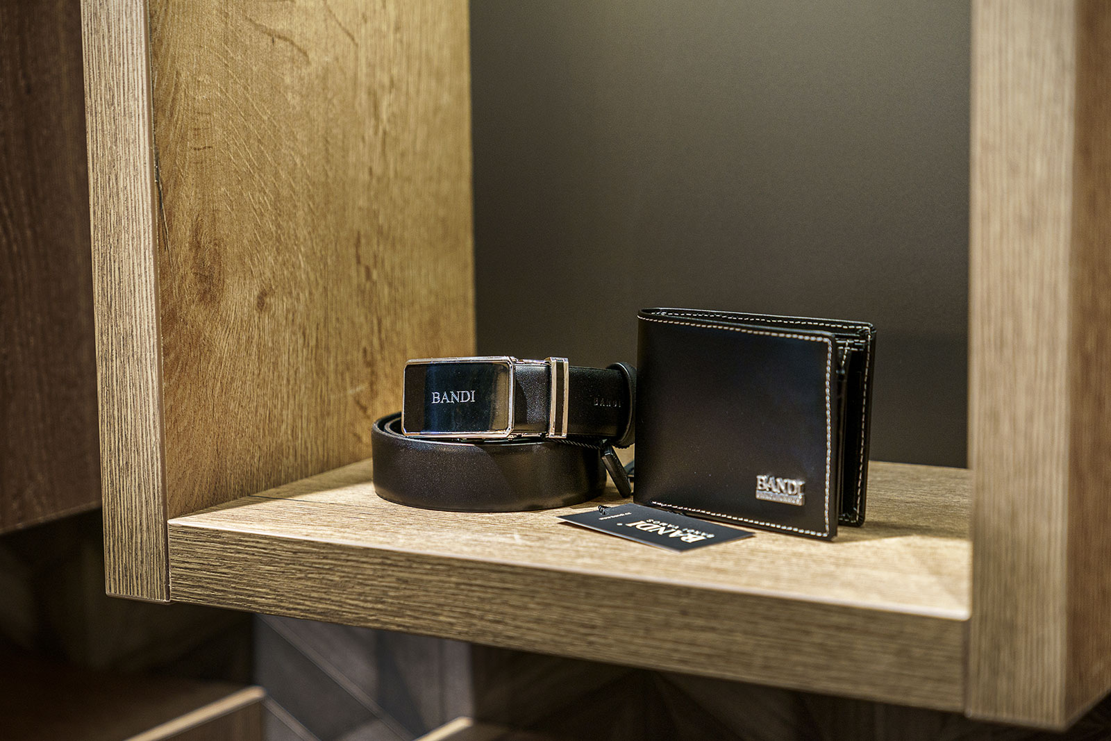 Pánské obleky BANDI foto 4