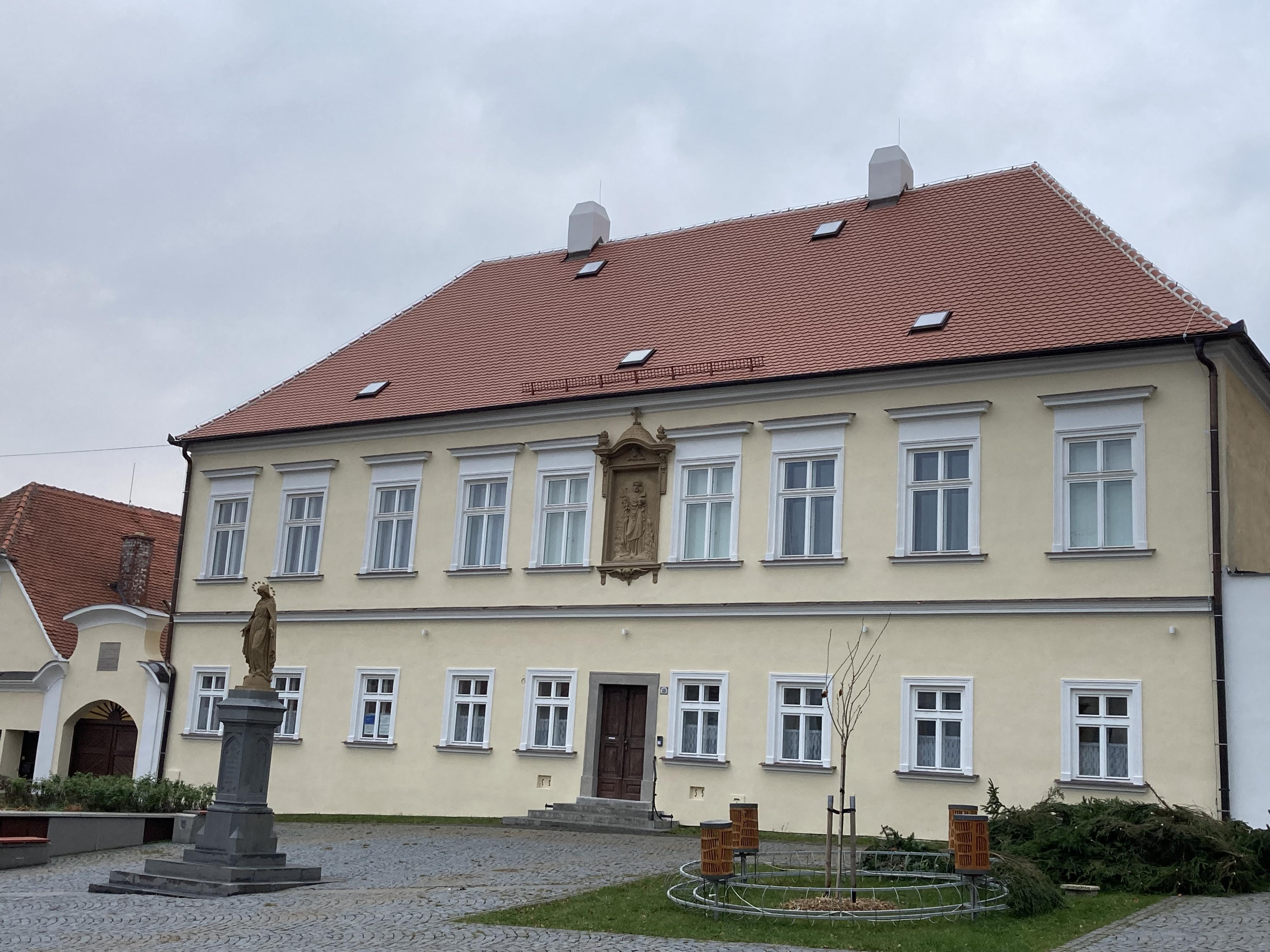 Římskokatolická farnost Pozořice foto 2