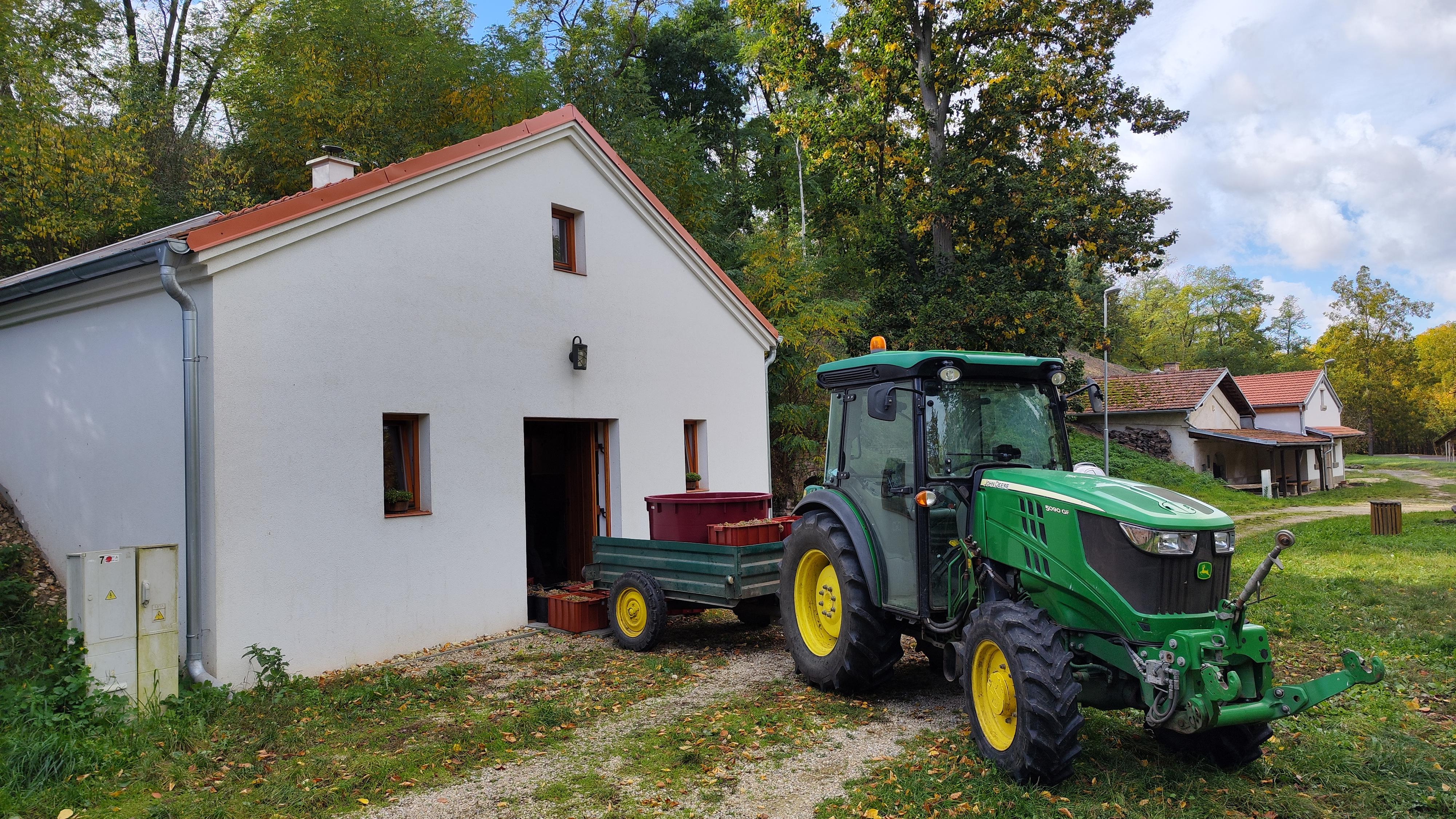 Vinařství Turoňovi - Vinný sklep foto 2