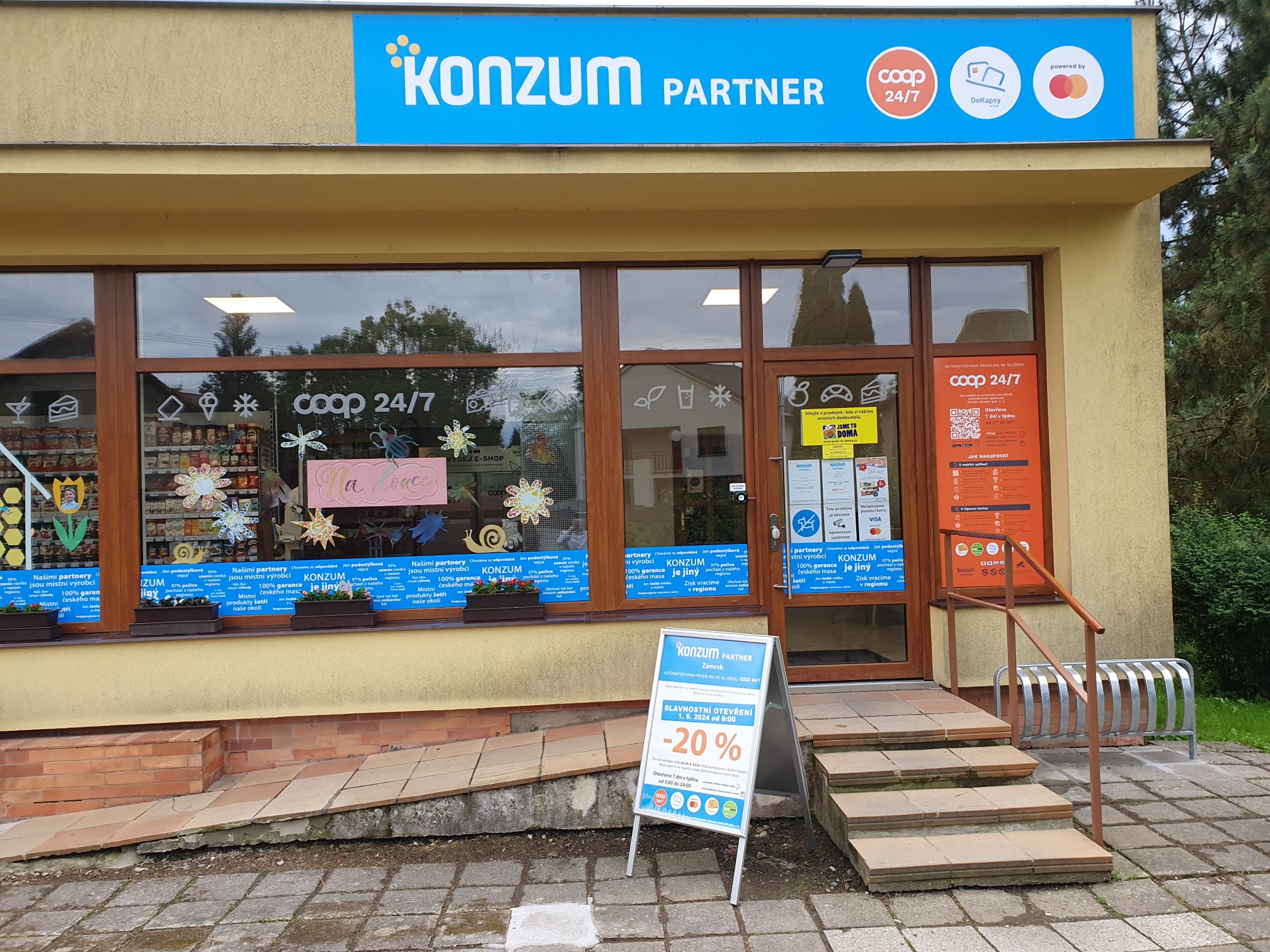 KONZUM 24/7 foto 2