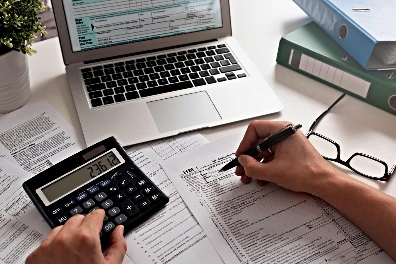 Odborné semináře a kurzy - M. Semančík