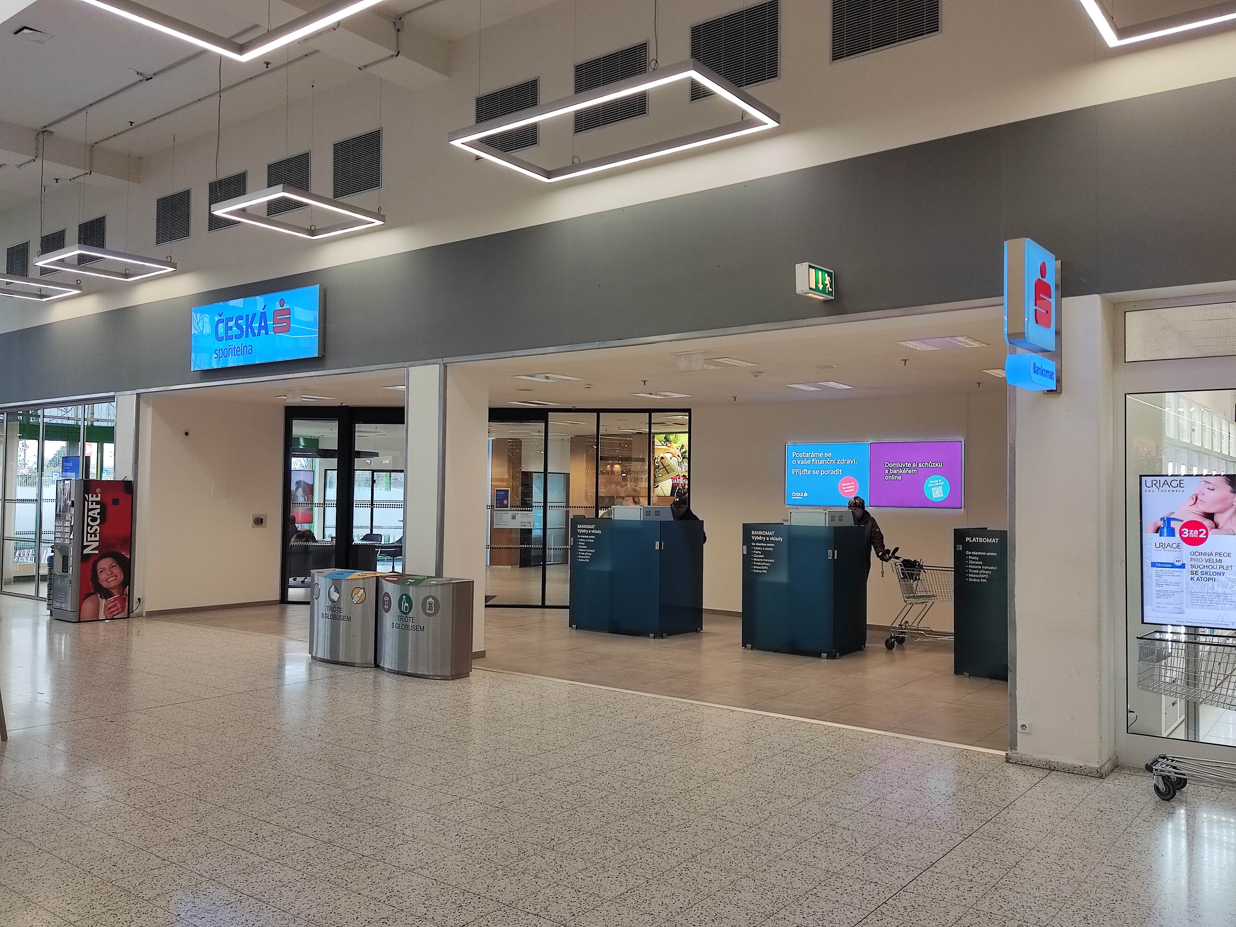 Bankomat České spořitelny foto 4