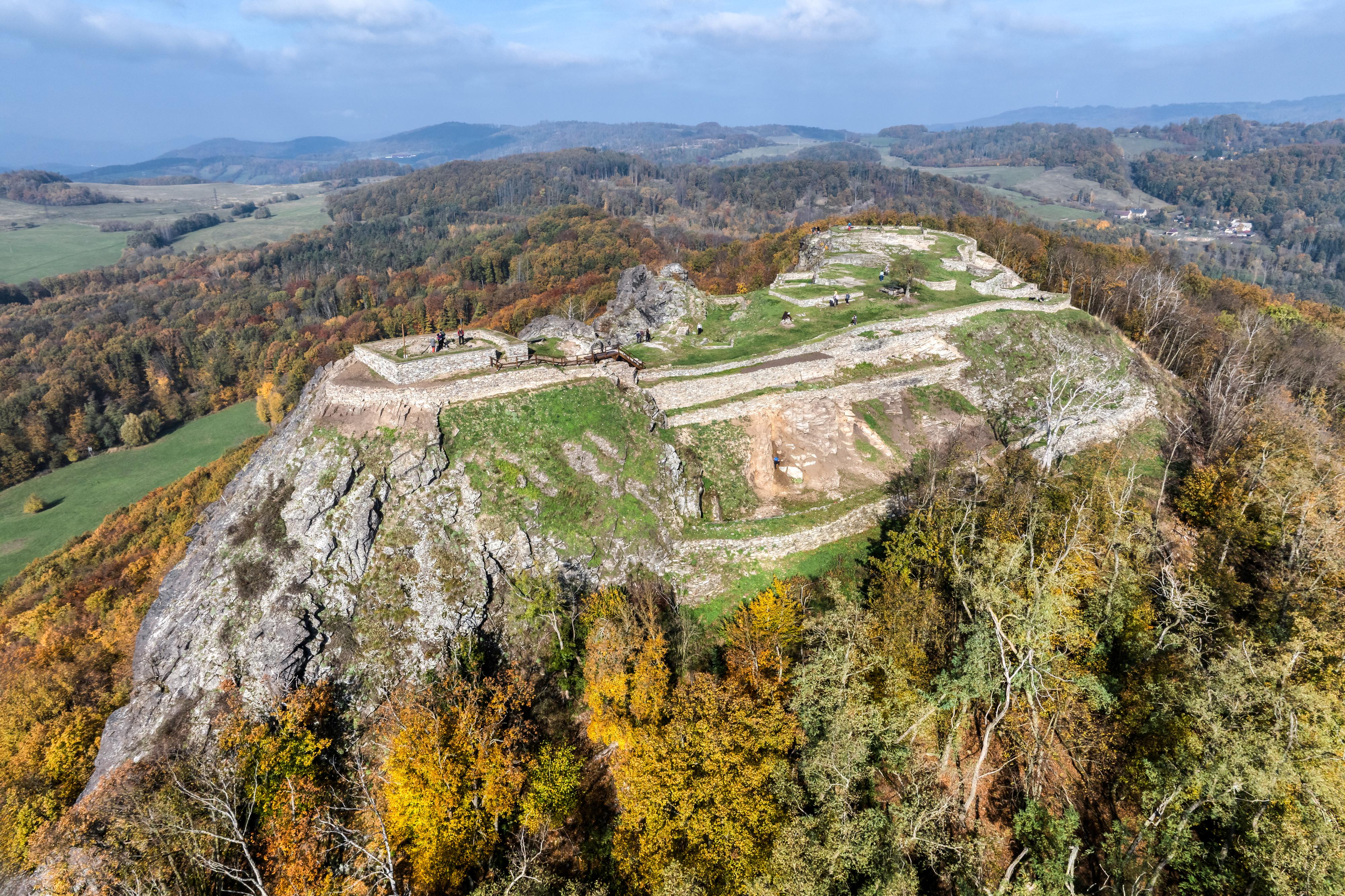 Zřícenina hradu Kalich foto 2