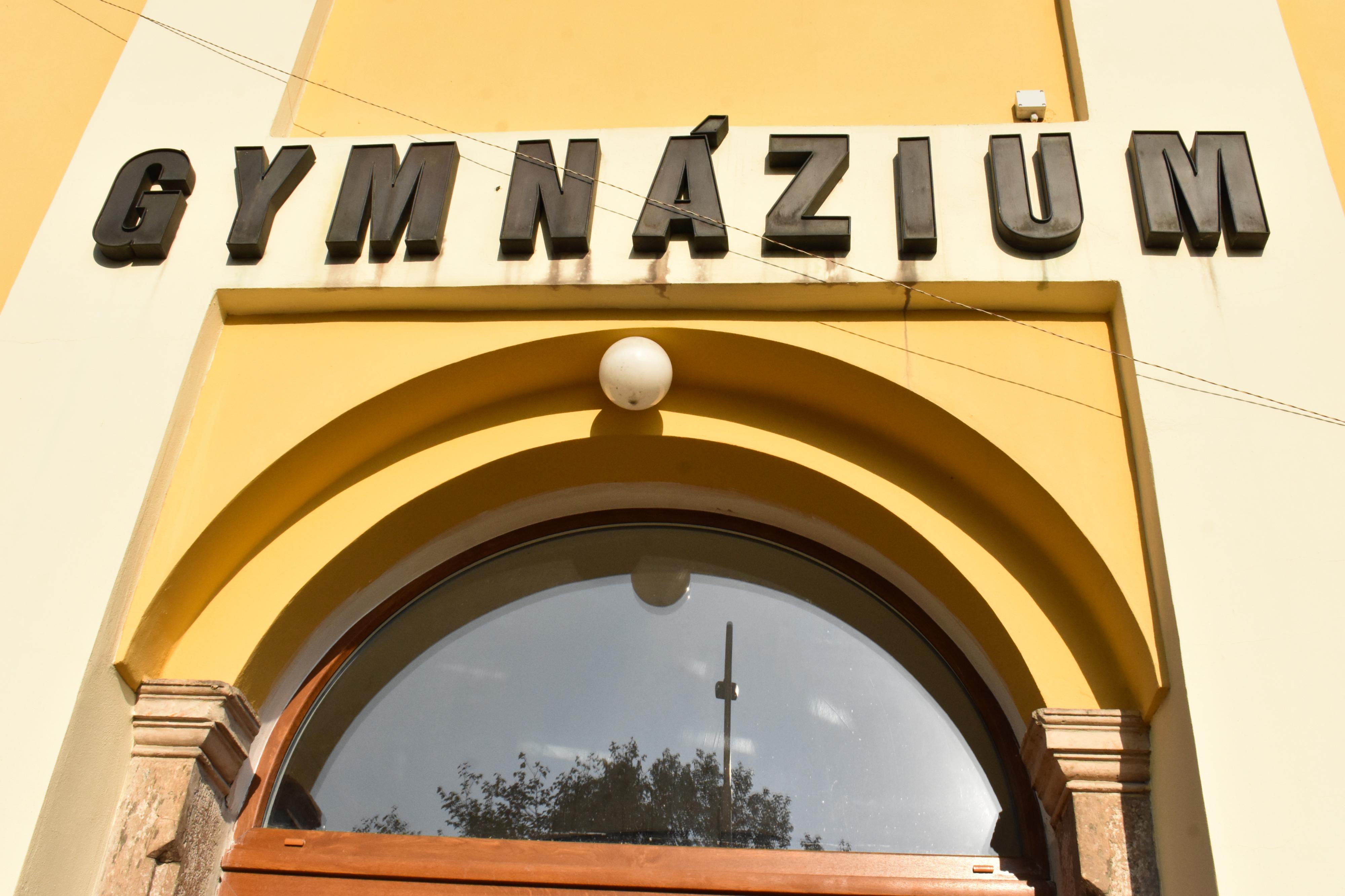 Gymnázium U Balvanu foto 6