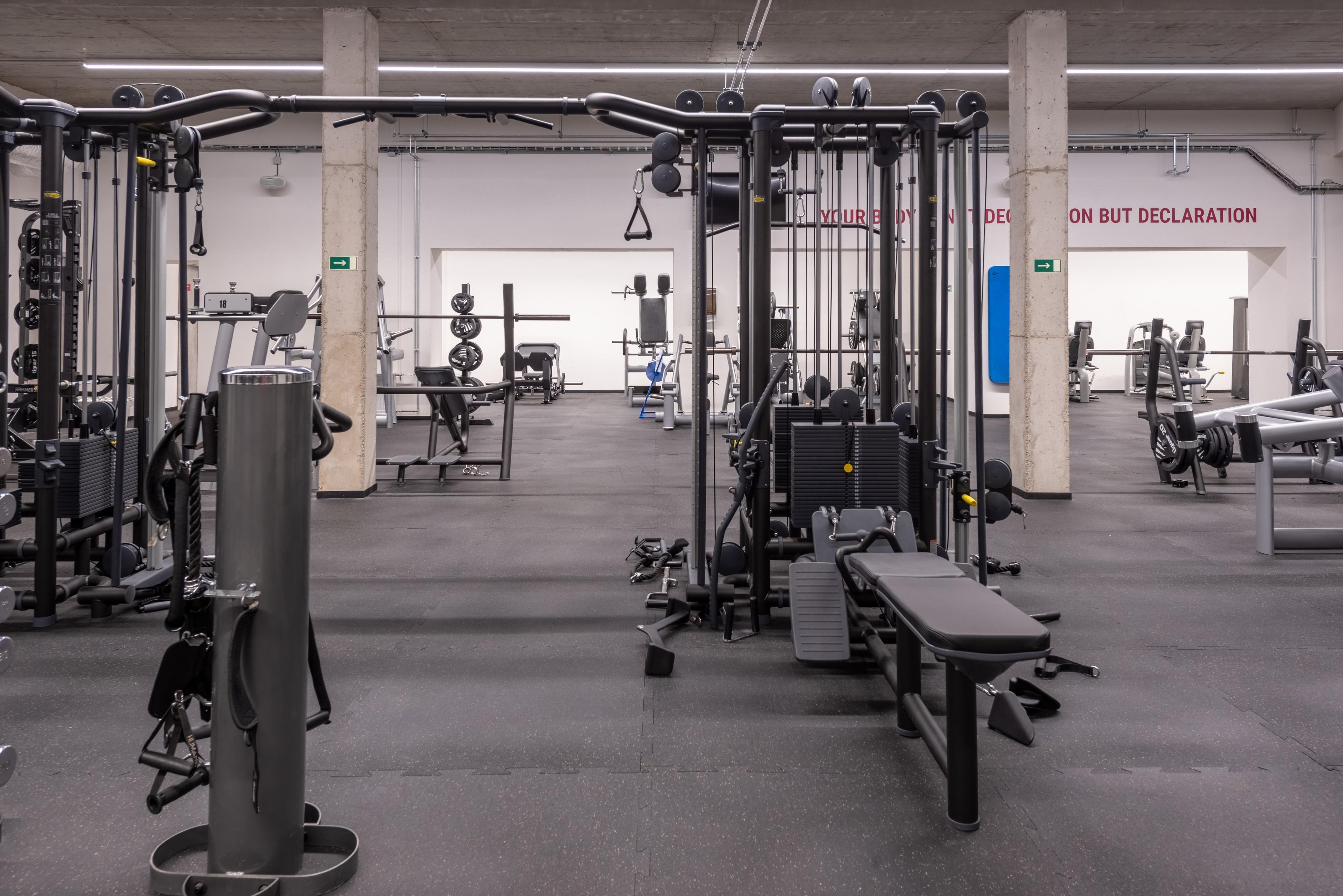 Form Factory Fitness Clubs foto 4