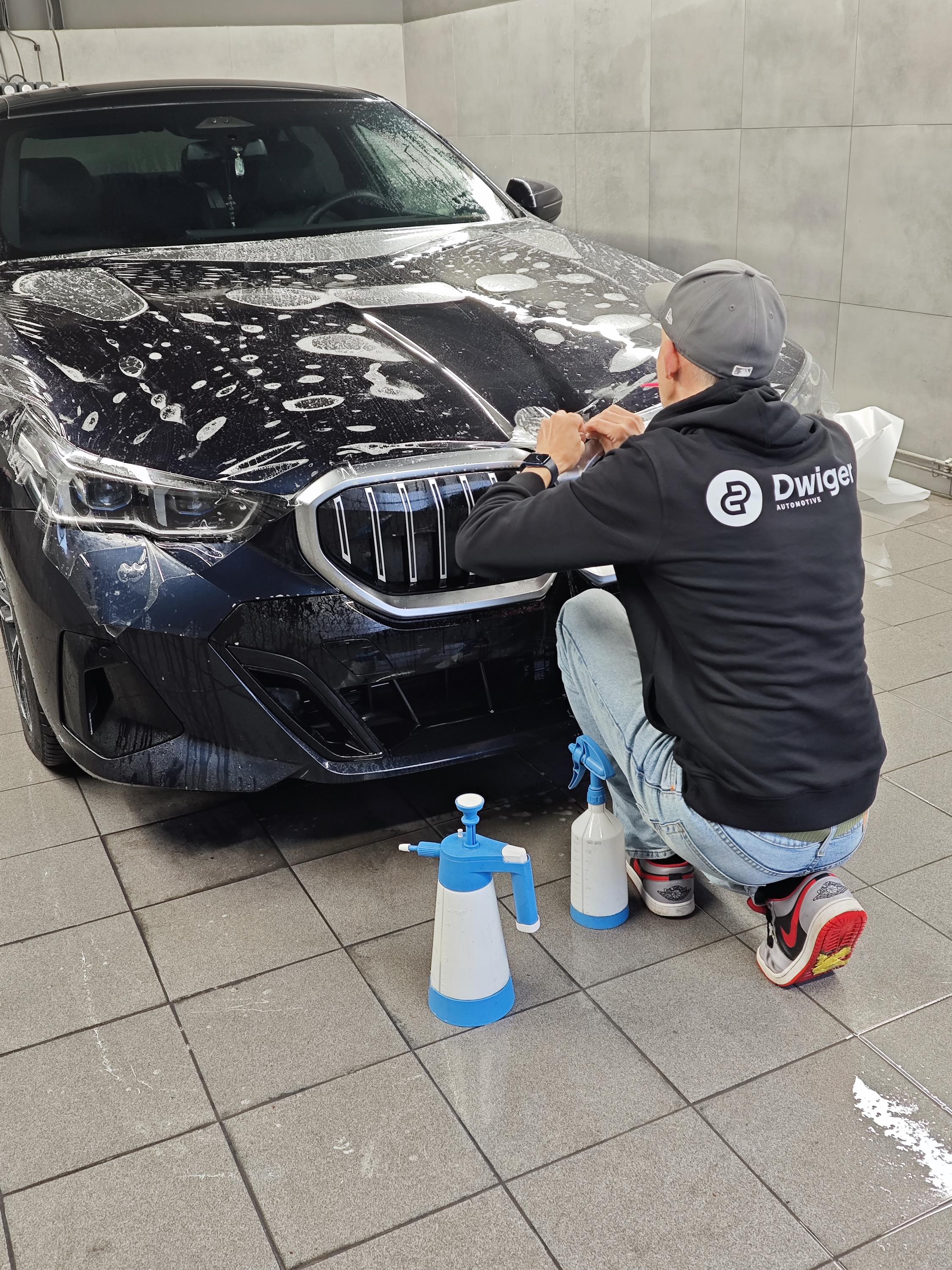 Dwiger Automotive foto 4