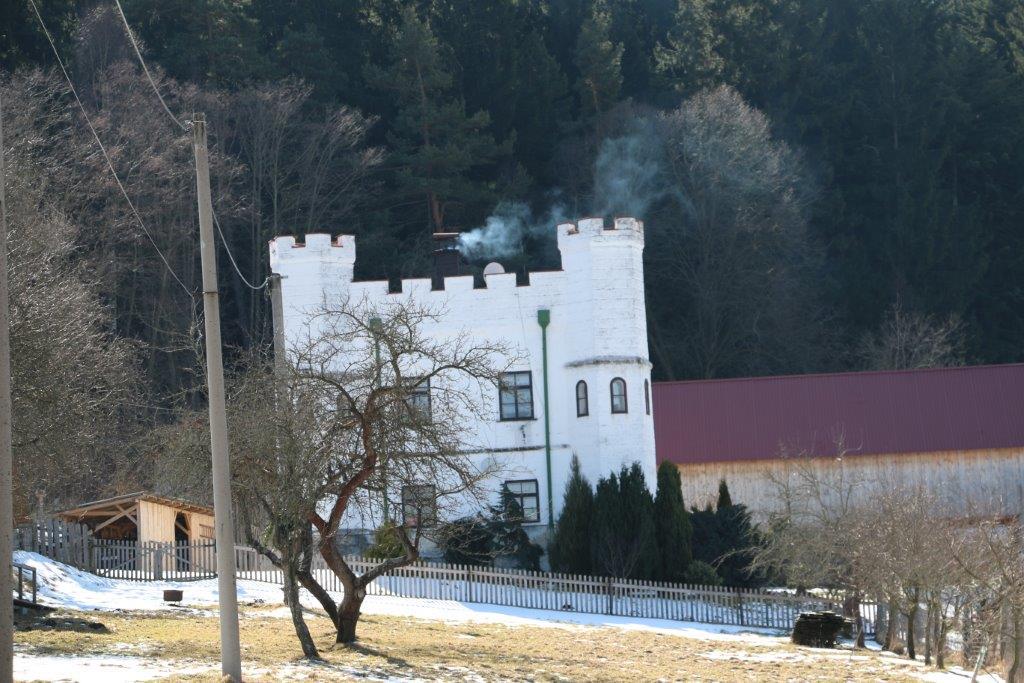 Lovecký zámeček Zaluží foto 3