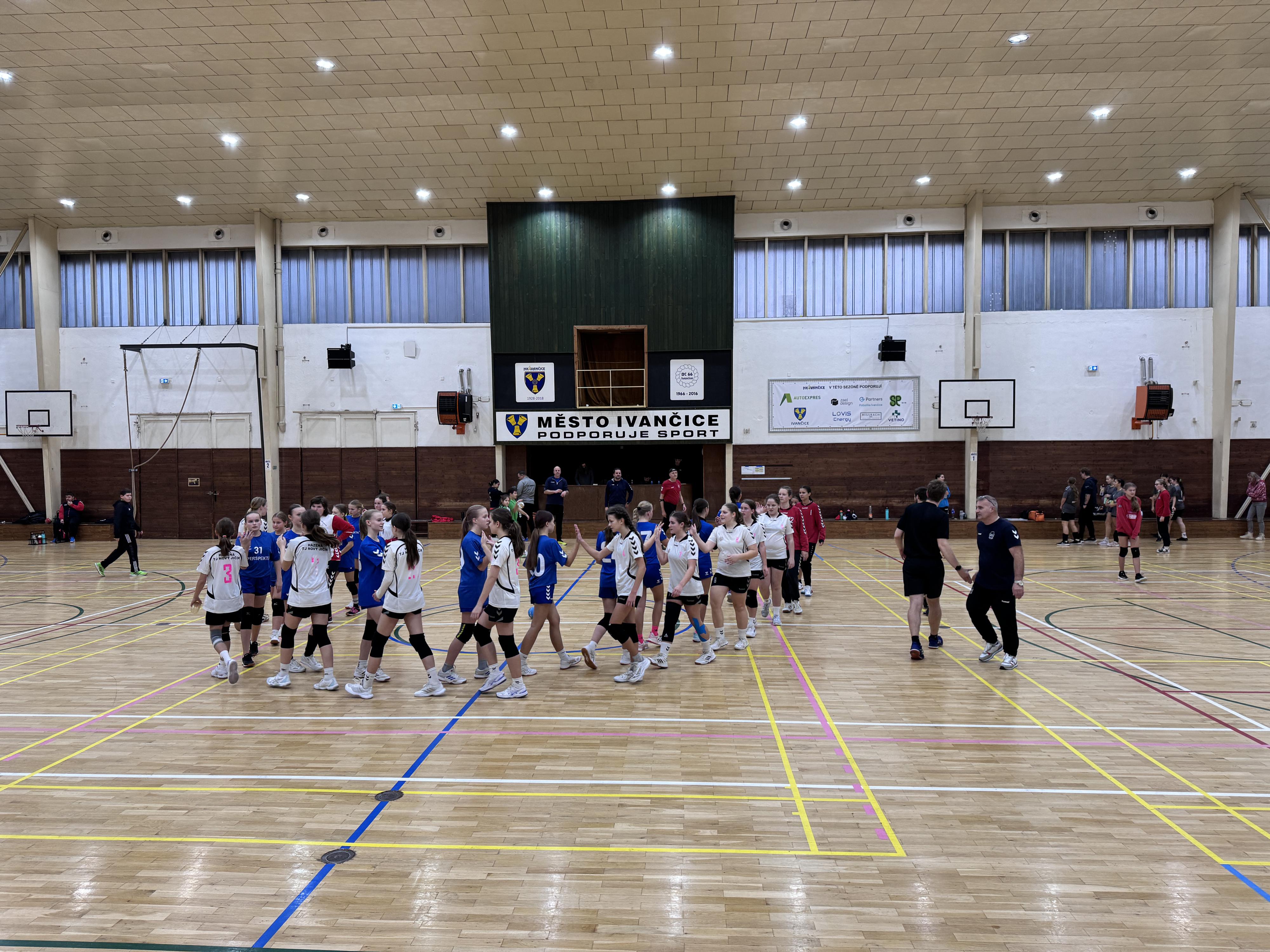Městská sportovní hala Ivančice foto 5