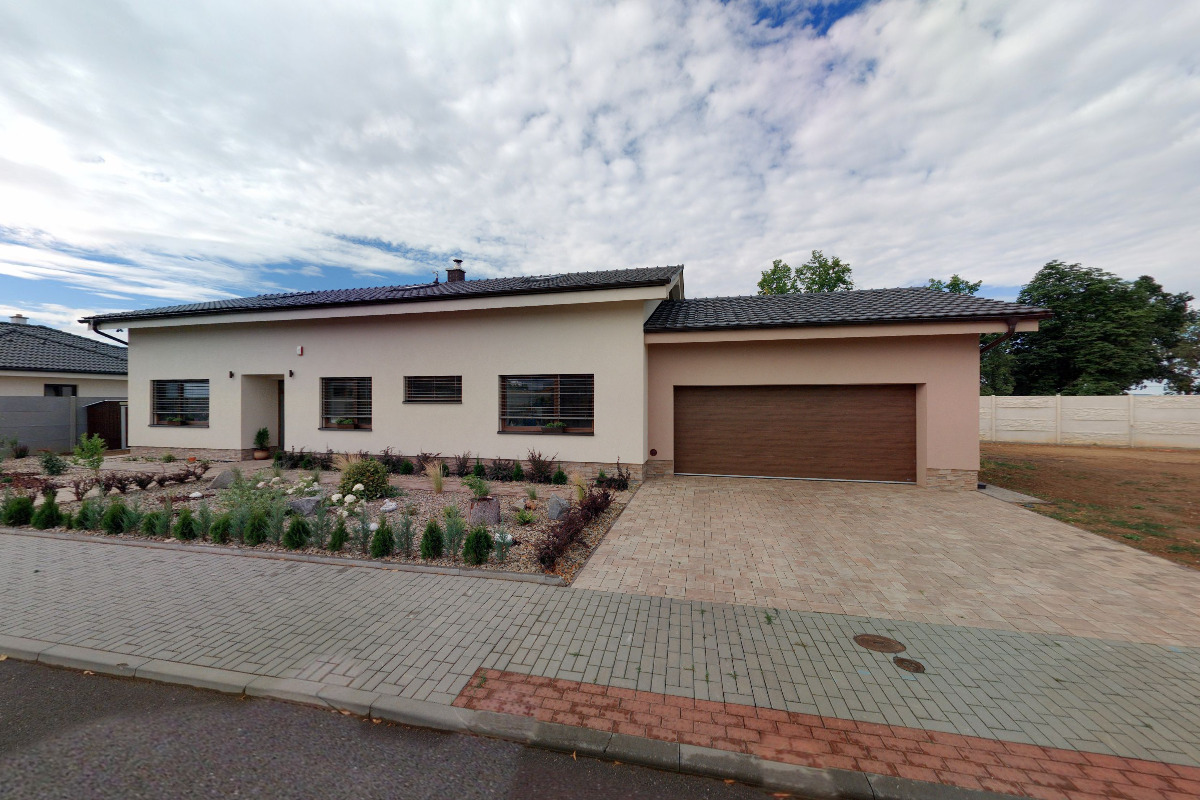 BOZP Bez Překážek - Ing. Iva Kmošková