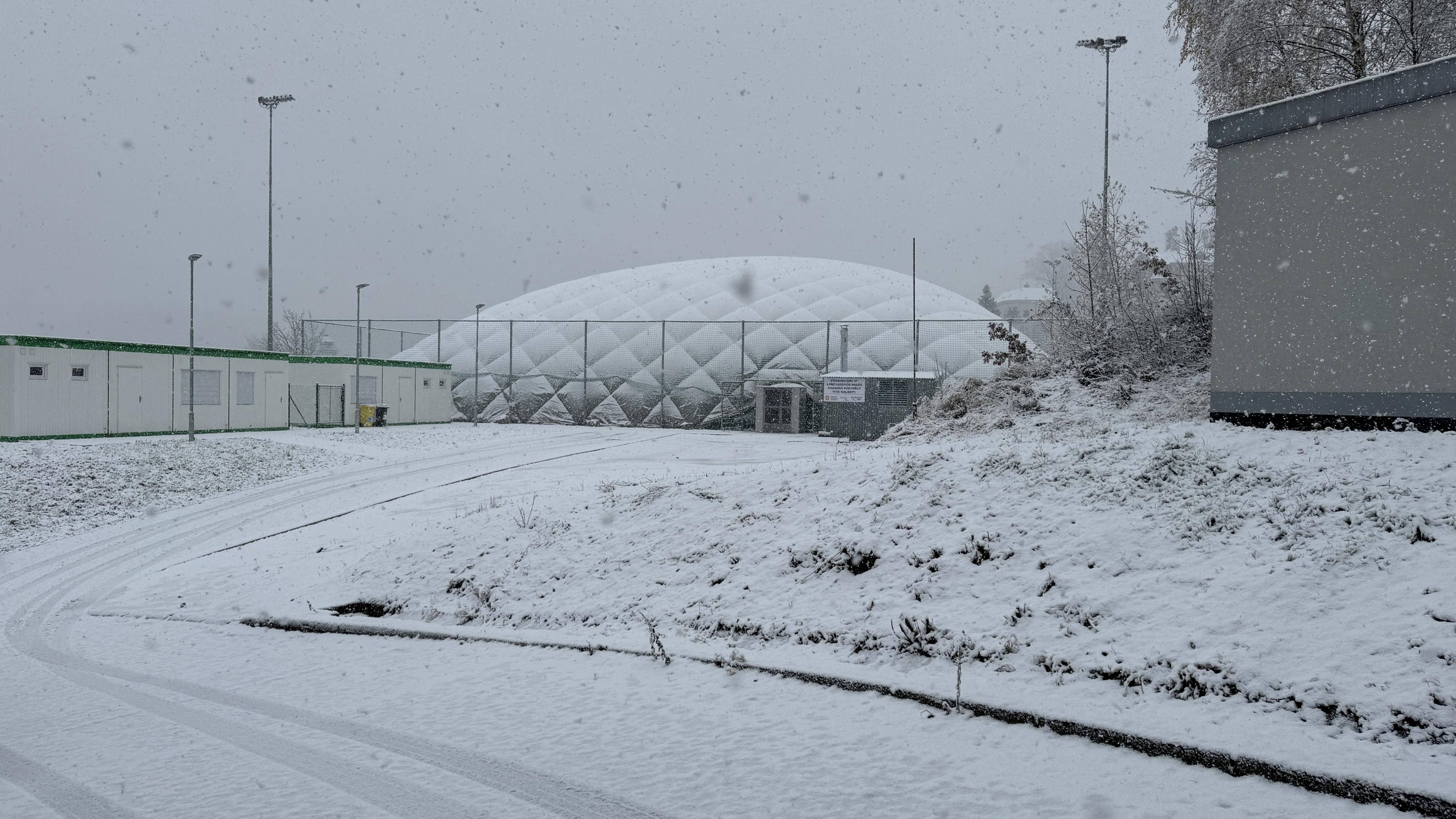 Stadion Střelnice - Nafukovací hala foto 5