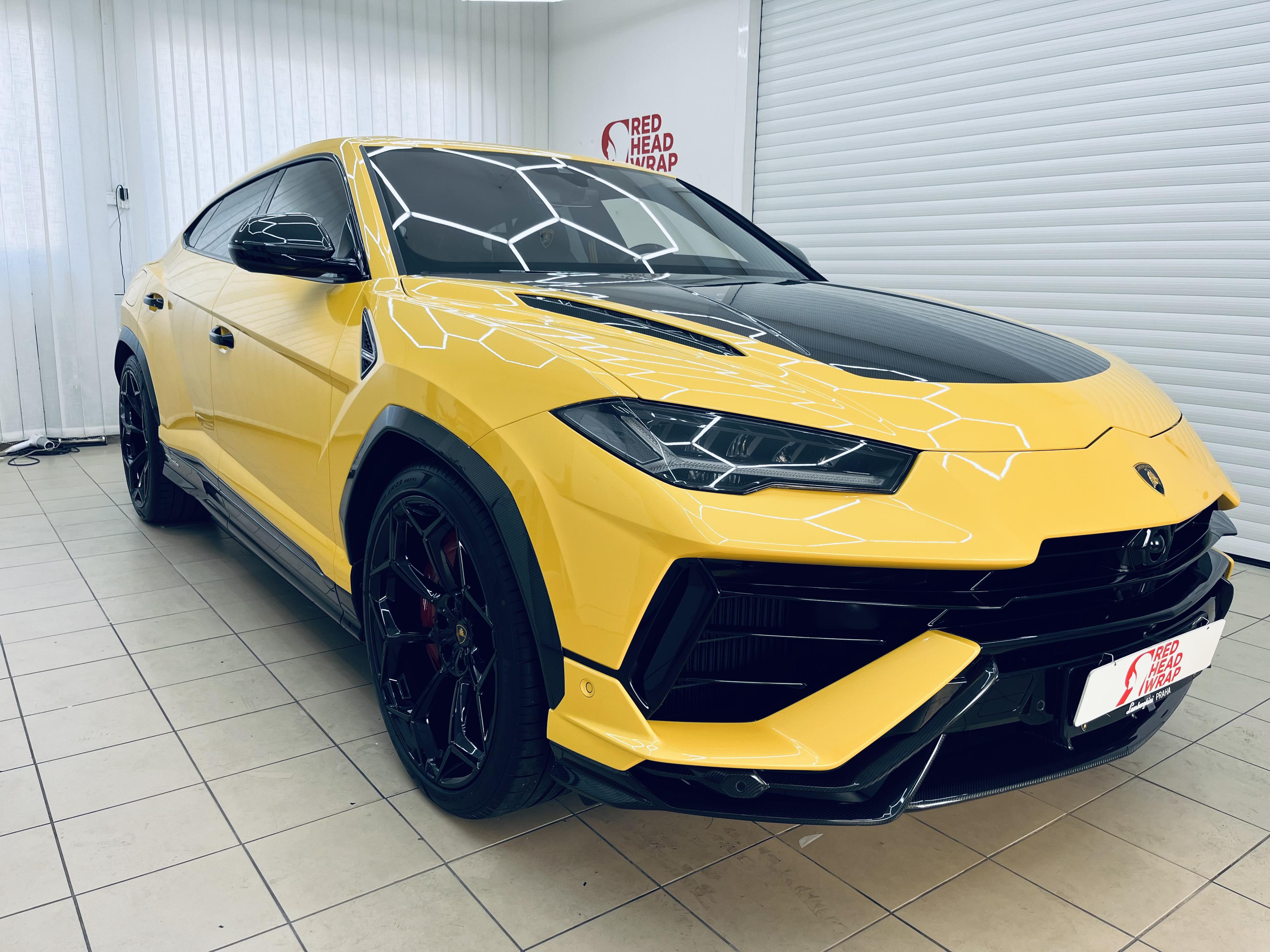 Red Head Wrap - Irena Reichelová foto 2