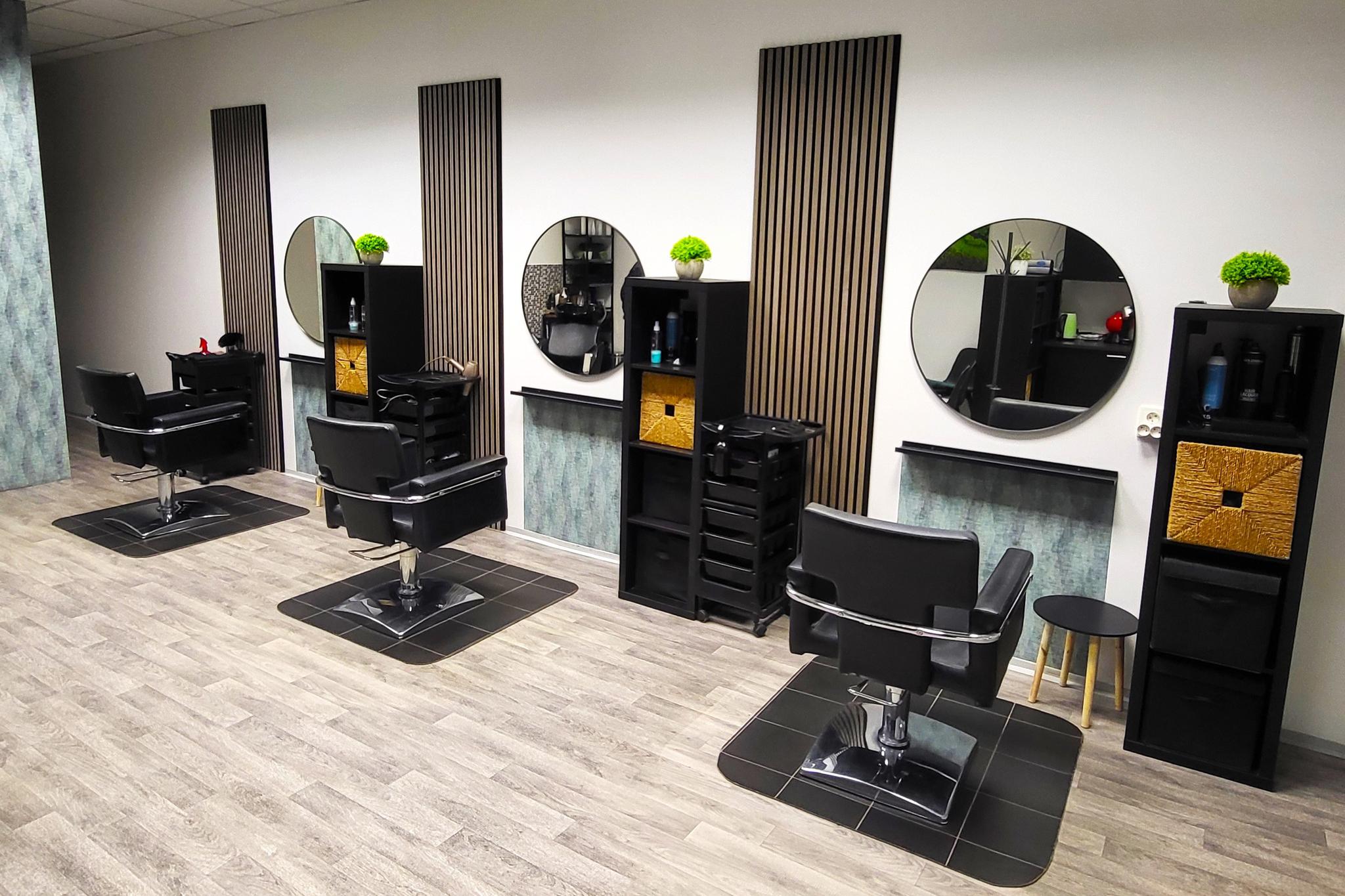 Kadeřnictví Long Hároš Luna