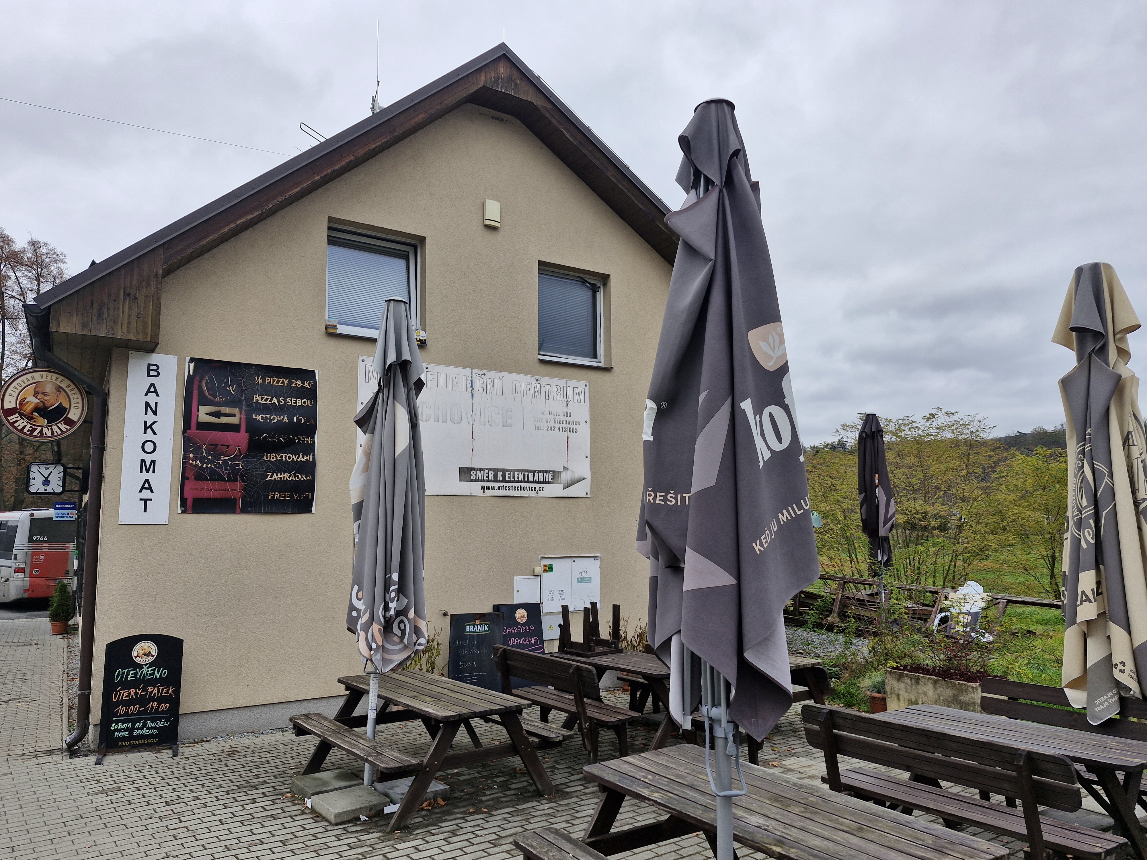 PIZZA NA ZASTÁVCE foto 2