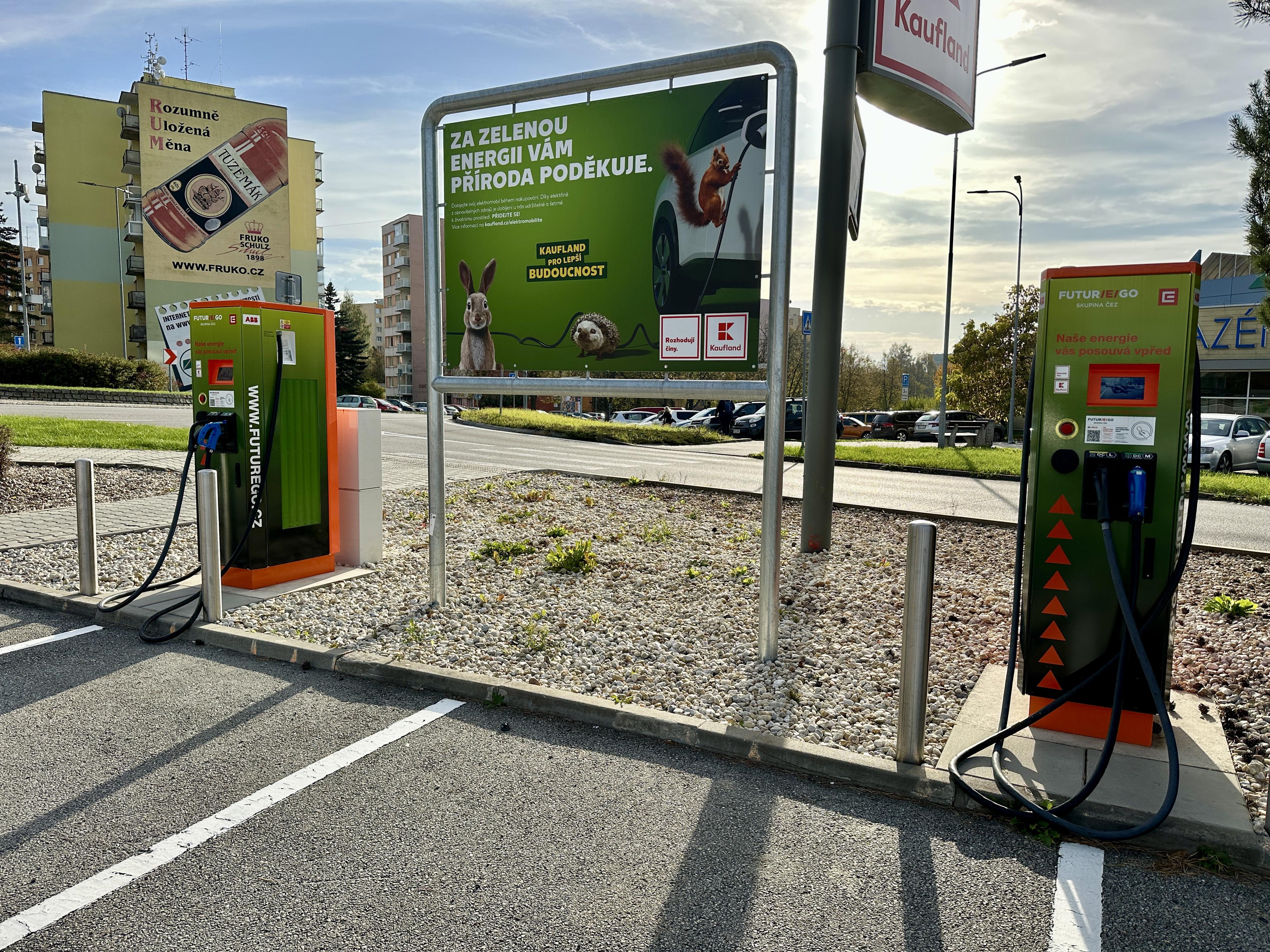 Nabíjecí stanice ČEZ