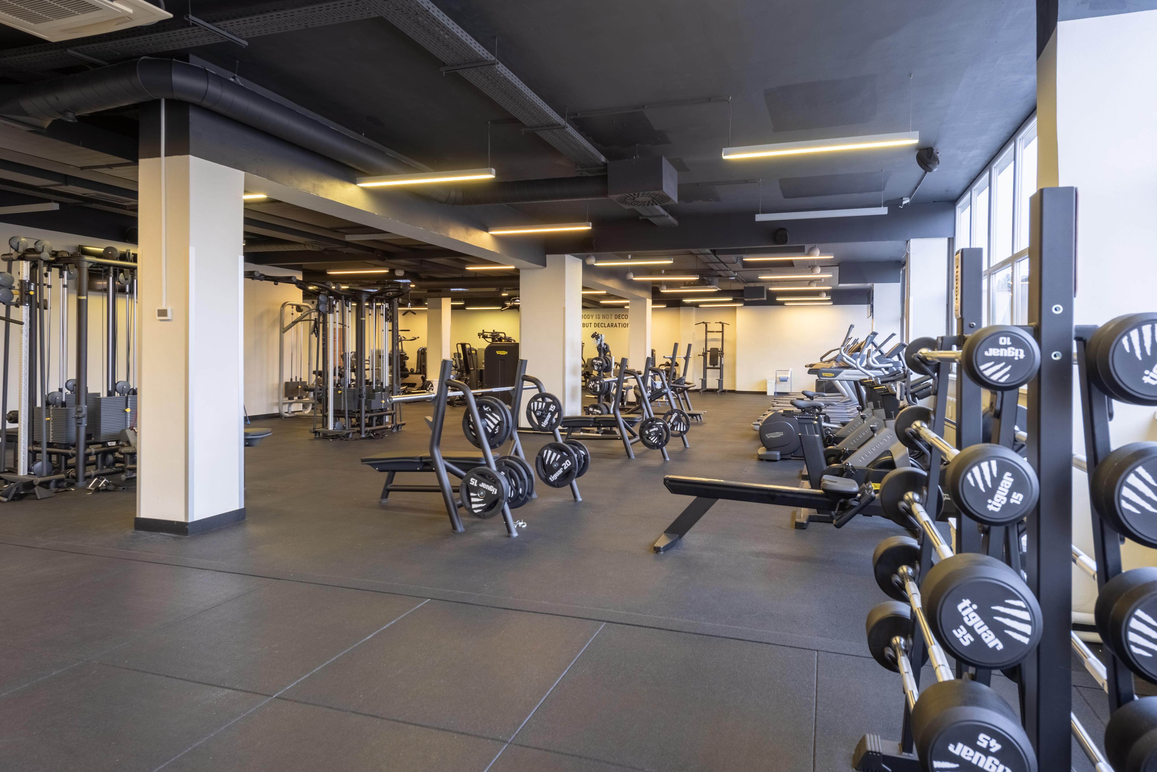 Form Factory Fitness Clubs foto 6