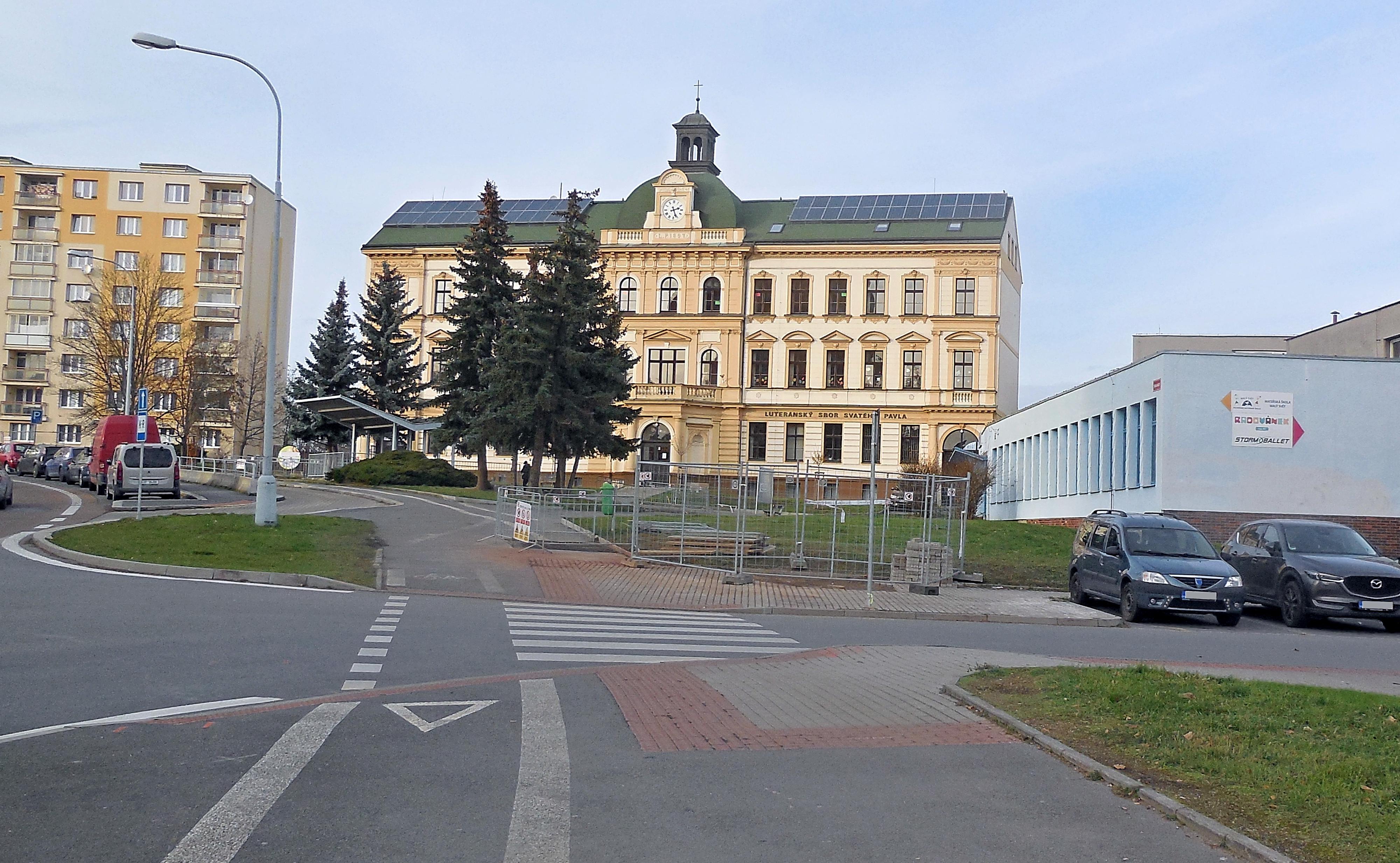 ZAKLADNÍ ŠKOLA MARTINA LUTHERA, s.r.o. foto 4