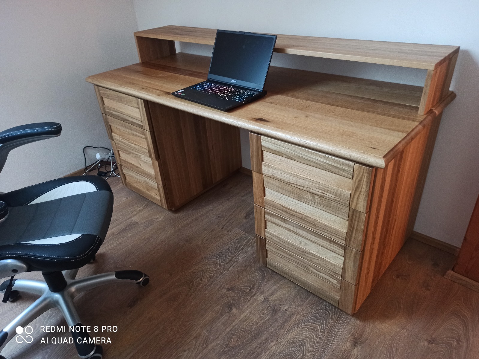 Jiří Müller - Design of oak wood foto 2