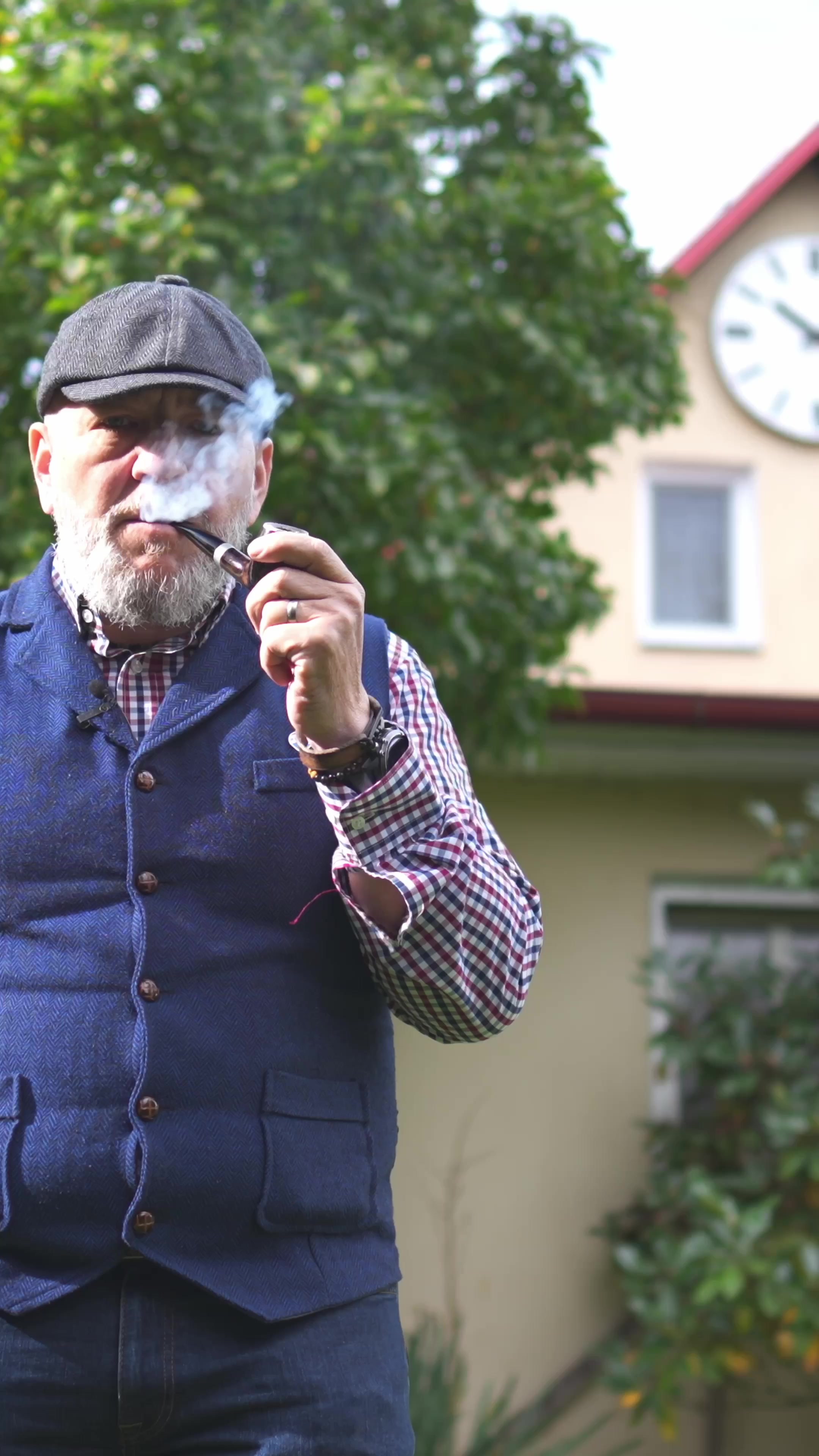 Petr Hloušek, certifikovaný makléř RE/MAX 4 You foto 2 (náhled videa)