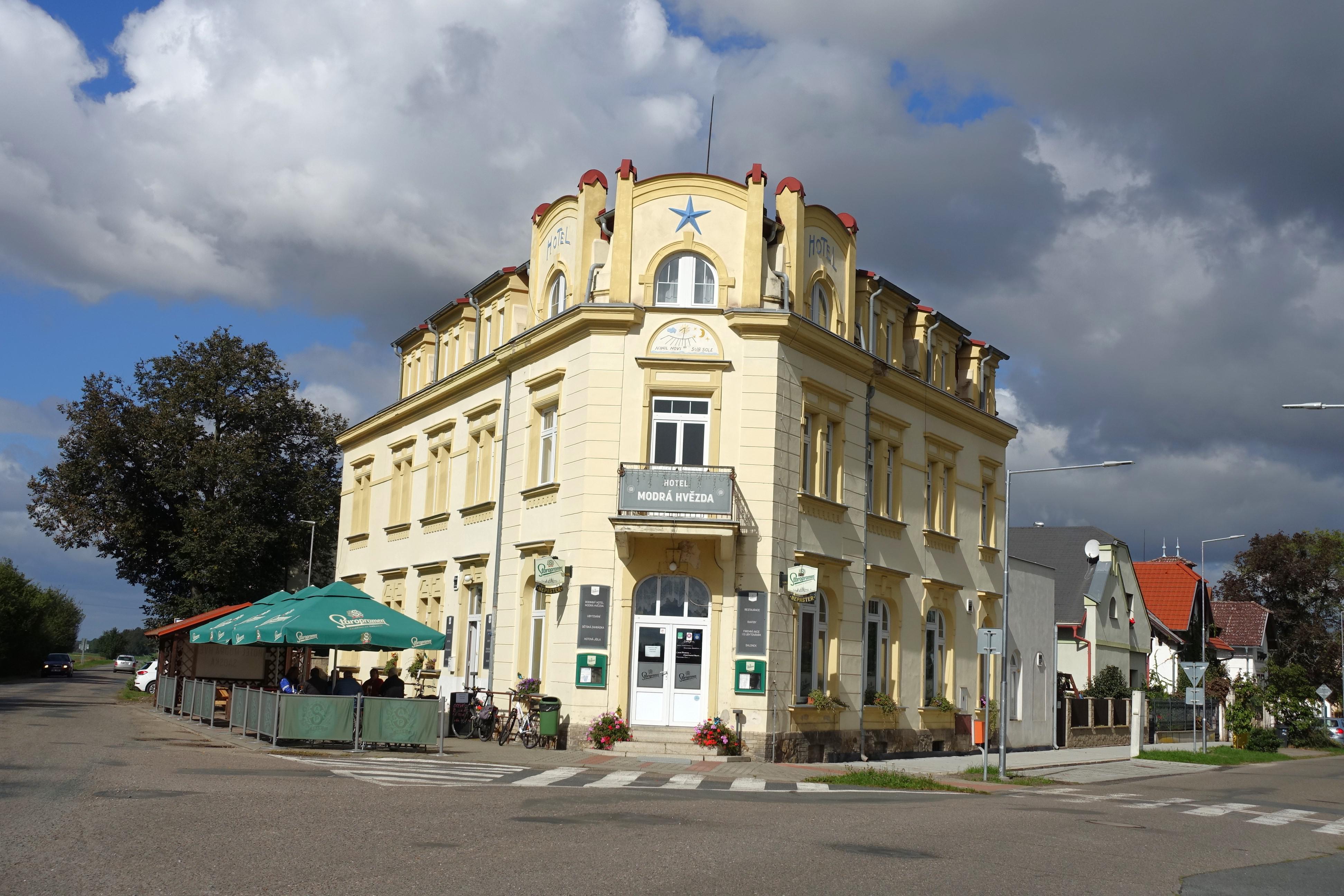 Restaurace Modrá hvězda foto 4