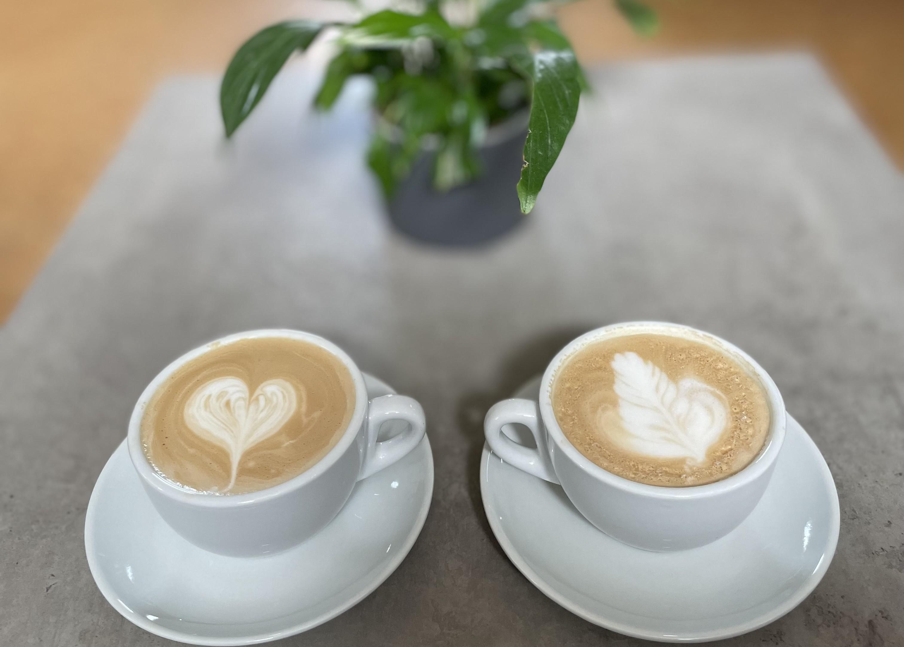SALT CAVE & coffee bar foto 6