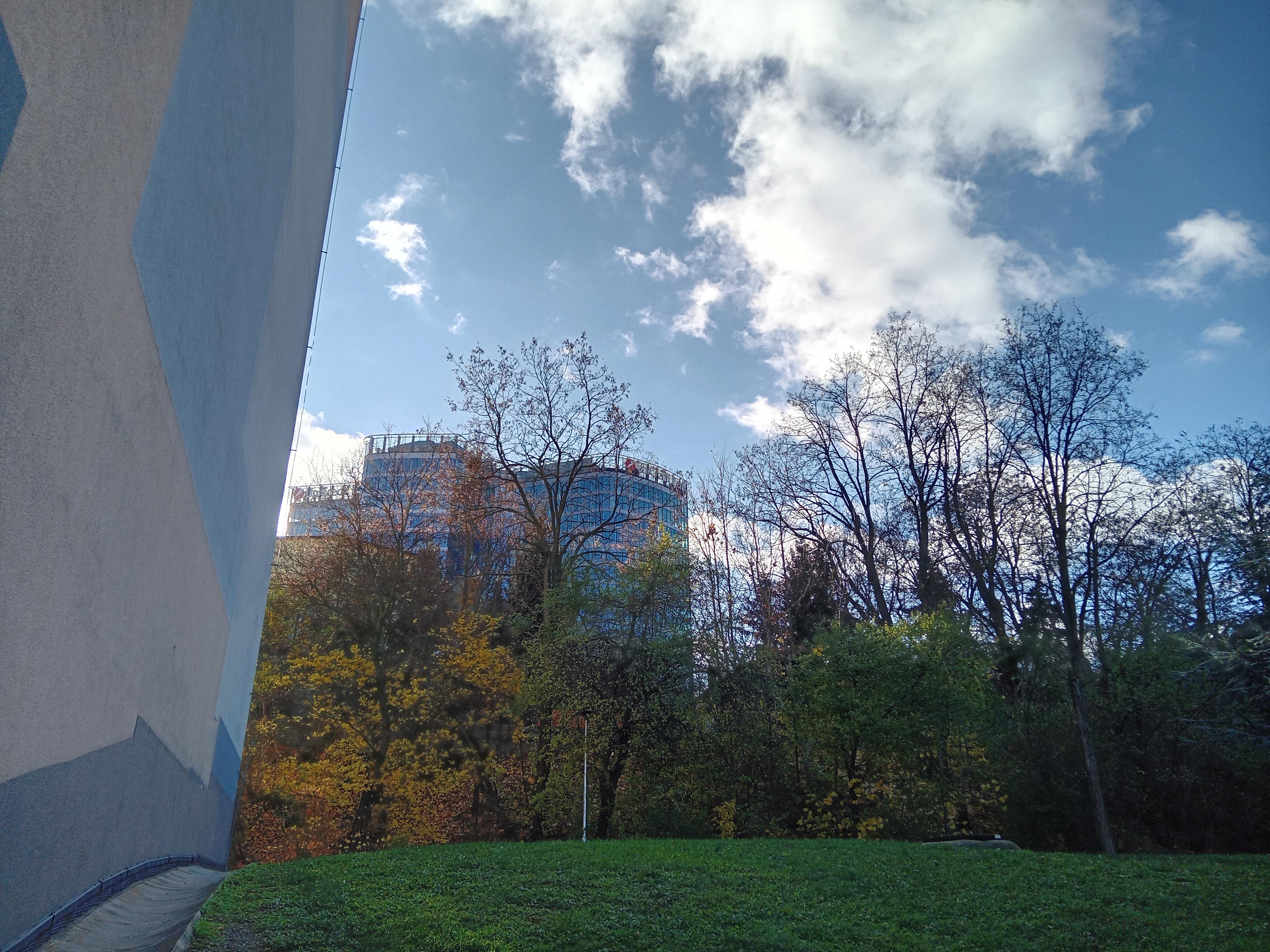 Bankomat UniCredit Bank Czech Republic foto 2