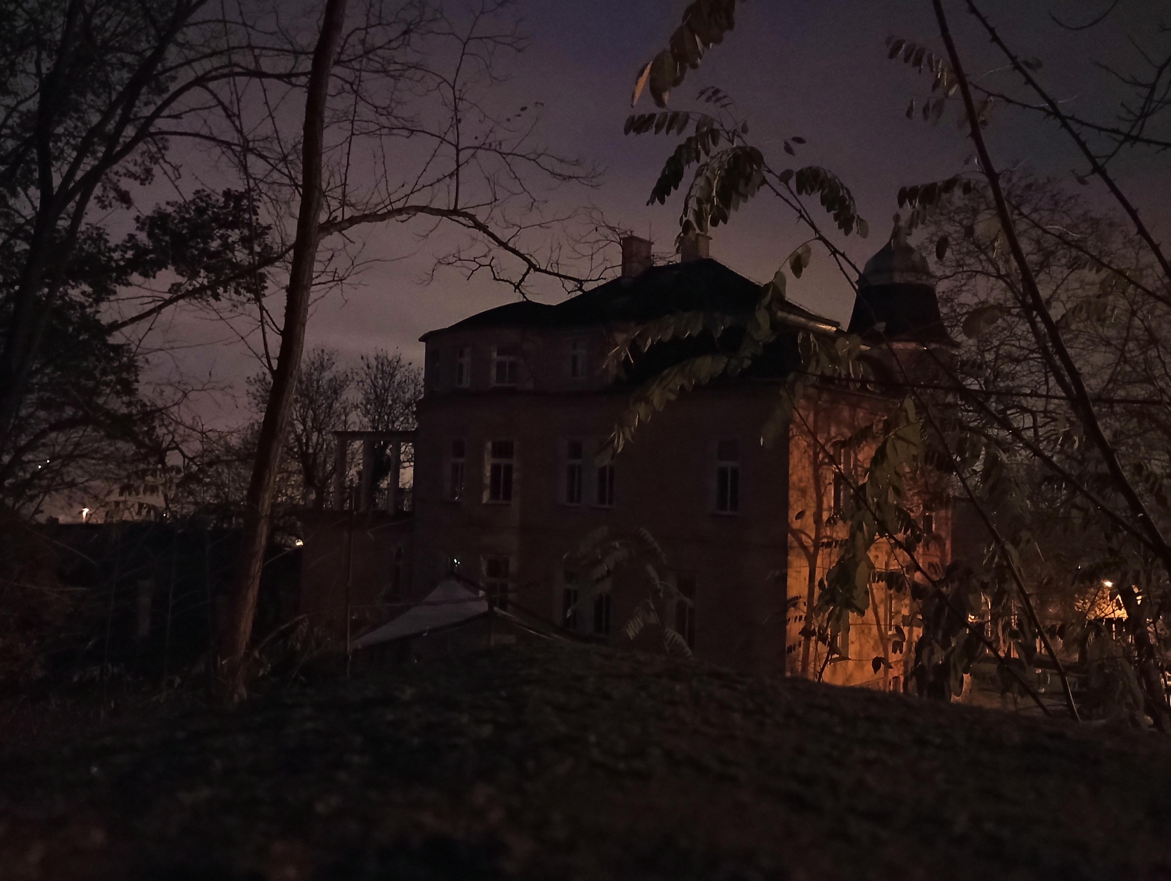ZUŠ Evy Randové Ústí nad Labem - E. Krásnohorské foto 2