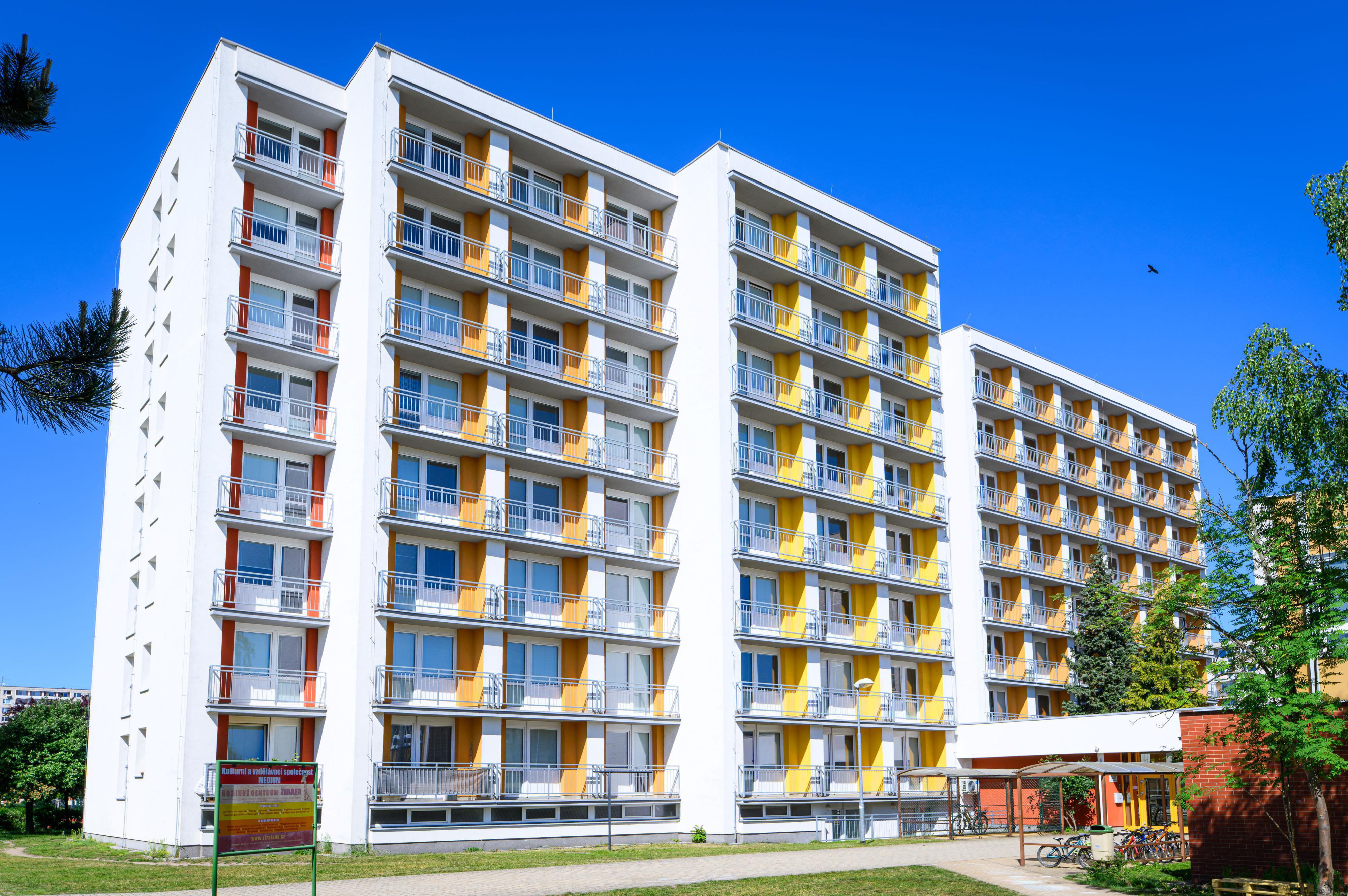 Domov mládeže, internát a školní jídelna Hradec Králové