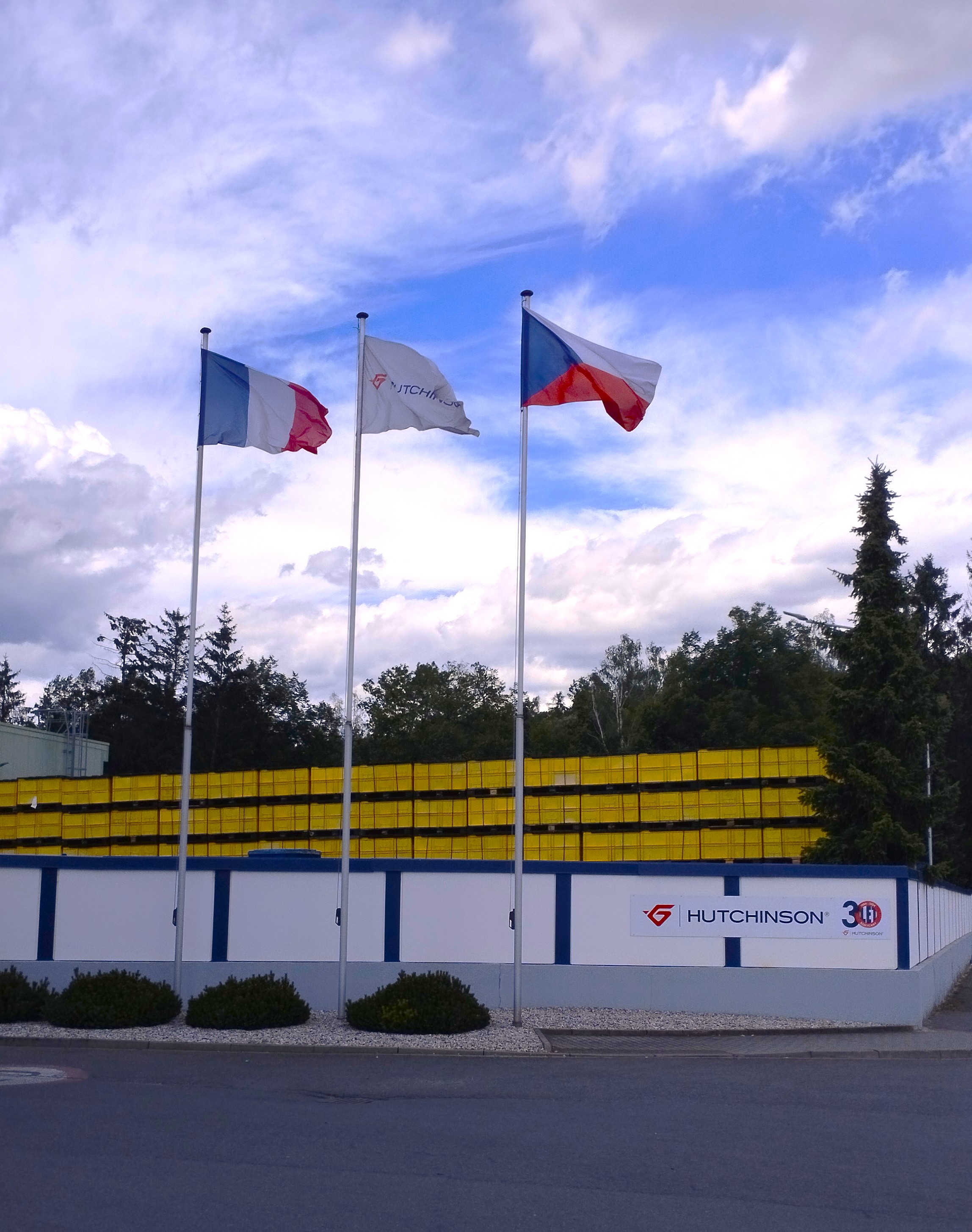 Hutchinson s.r.o. foto 3