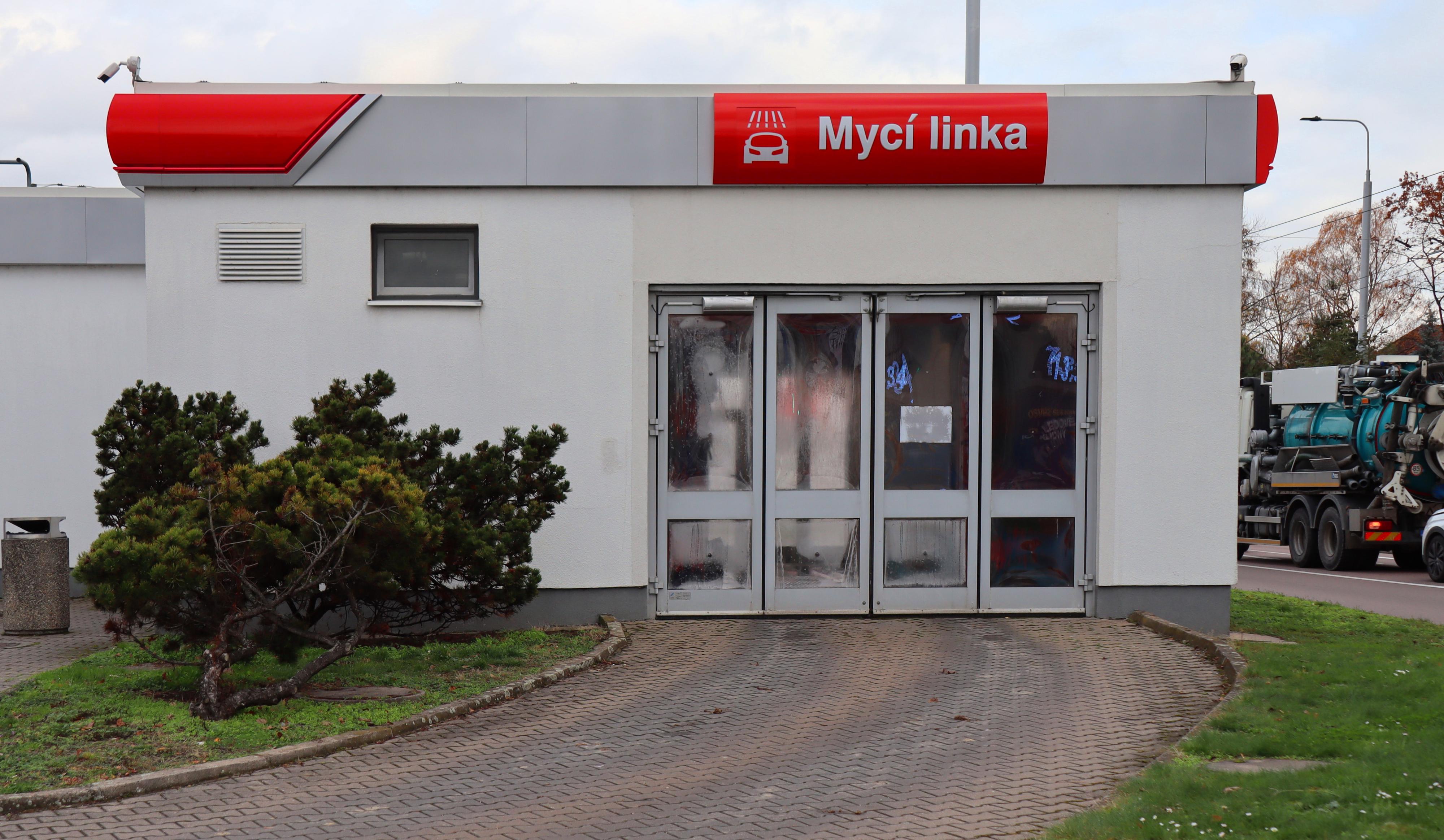 Mycí linka ORLEN foto 2
