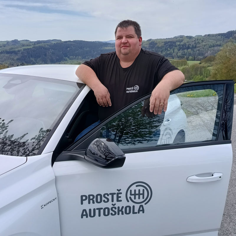 PROSTĚ AUTOŠKOLA foto 3