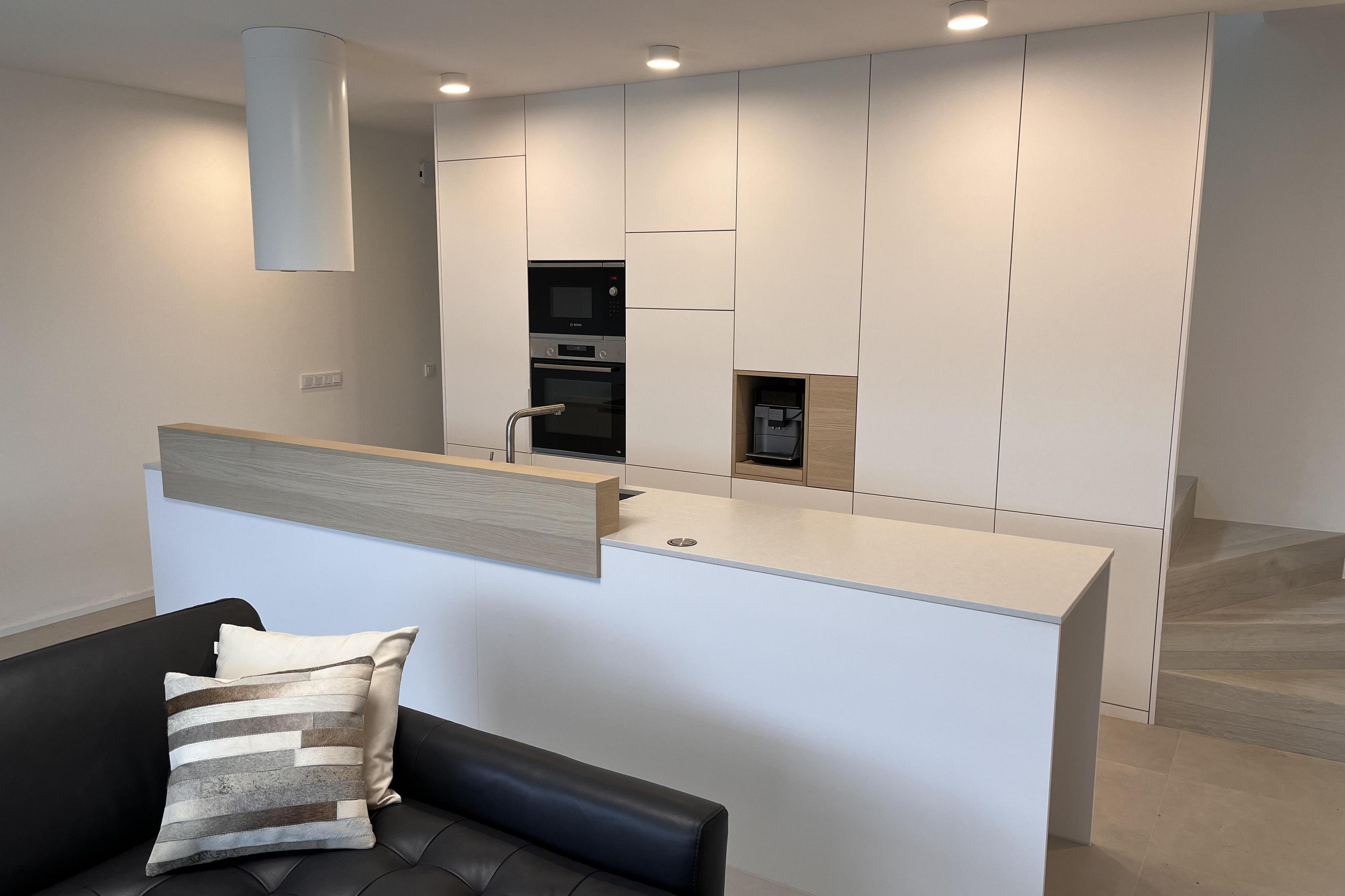 Karel Strýc - výroba kuchyní a interiérů