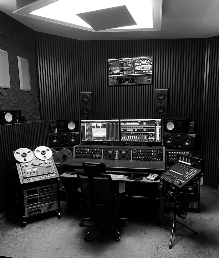 B&Studio - nahrávací a masteringové studio foto 4